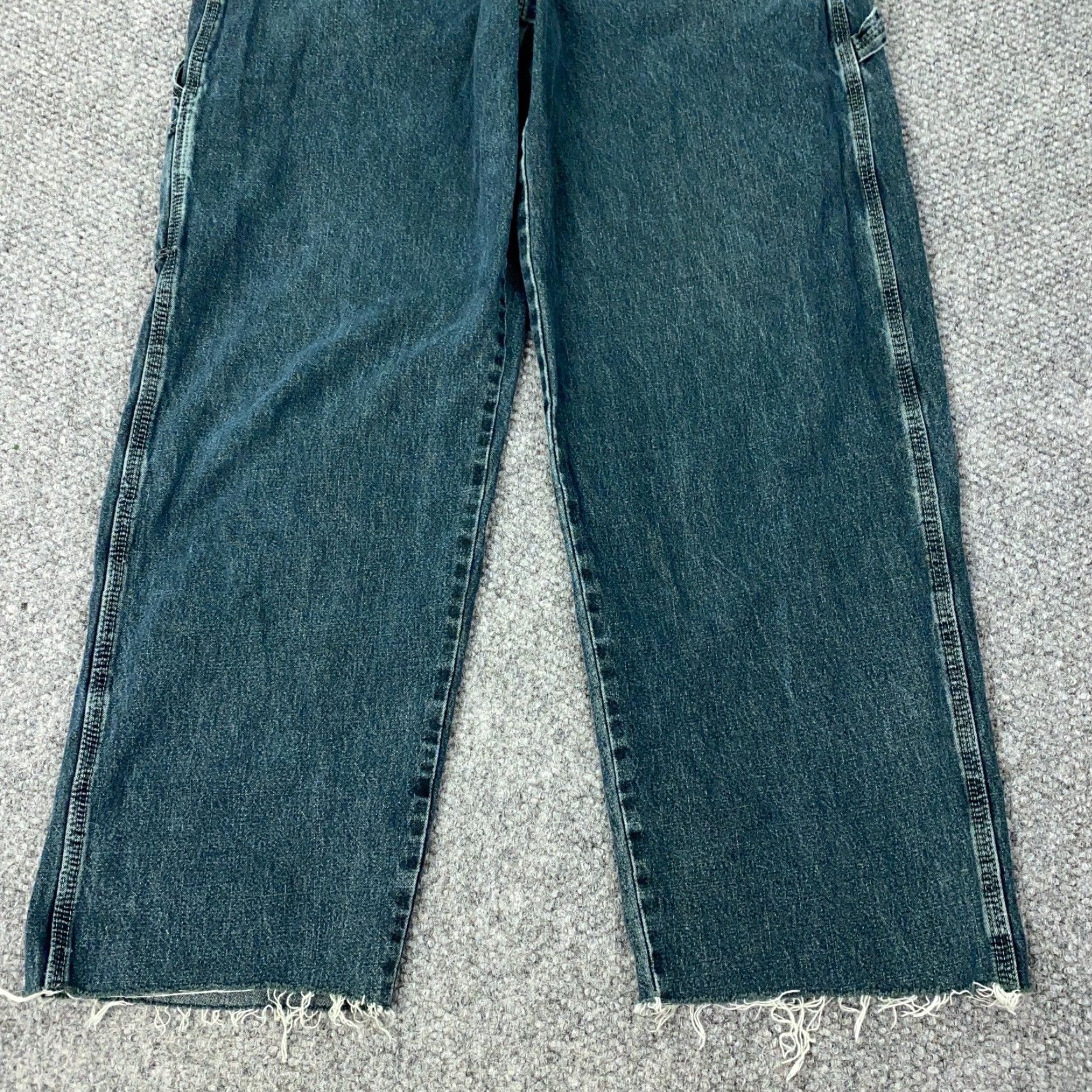 Wrangler VINTAGE Wrangler Jeans Men 34x30 Relaxed Fit Denim Blue 90s Grunge Baggy Carpenter Inspired Size US 33 - 3 Thumbnail