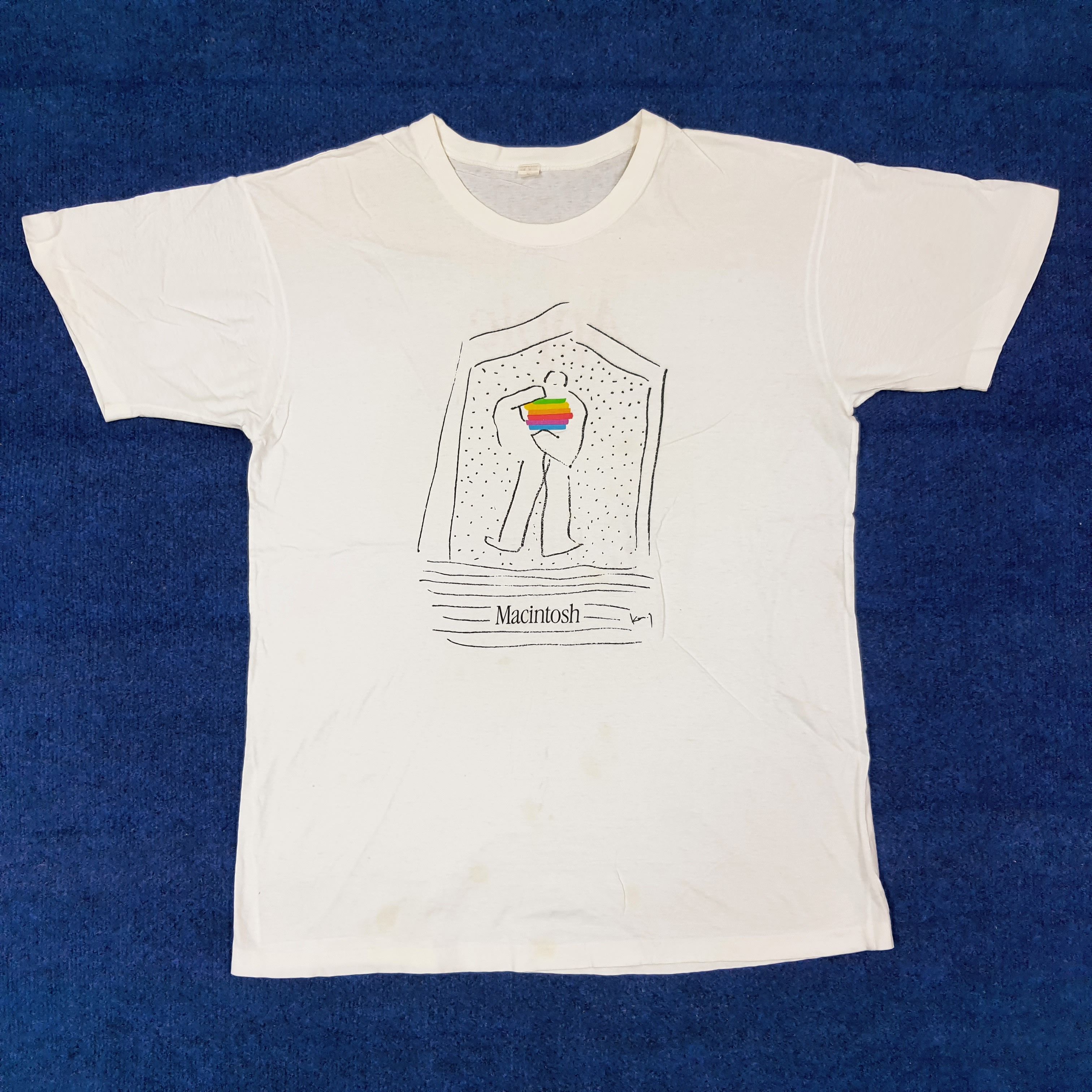 Apple Vintage Macintosh by Apple Product Tshirt C259N10 Size US M / EU 48-50 / 2 - 1 Thumbnail
