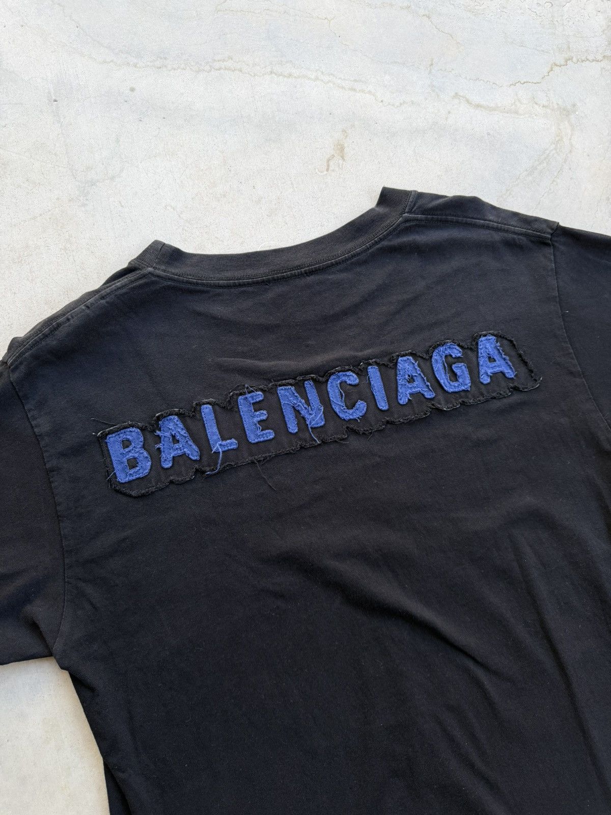 Balenciaga Balenciaga Embroidered Back Logo T-Shirt – Black / Blue Size US L / EU 52-54 / 3 - 2 Thumbnail