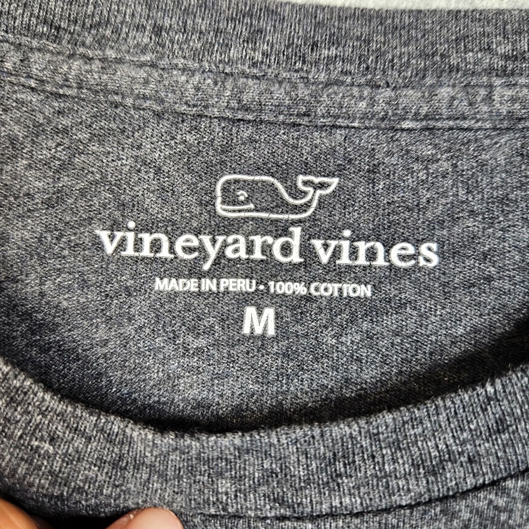 Vineyard Vines Vineyard Vines Solid Cotton Dark Gray Men’s Crew-neck Tee Size M Shirt Regular Men Gray Cotton T-Shirt - Size US M / EU 48-50 / 2 - 3 Thumbnail