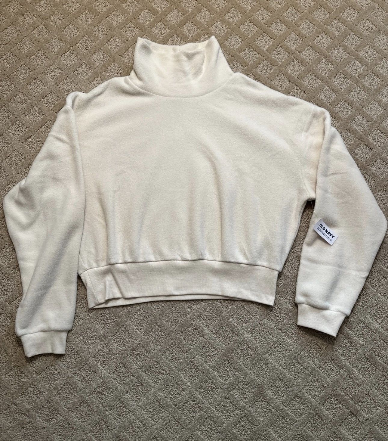 Old Navy Old Navy Womens Cropped Turtleneck Size M / US 6-8 / IT 42-44 - 1 Thumbnail