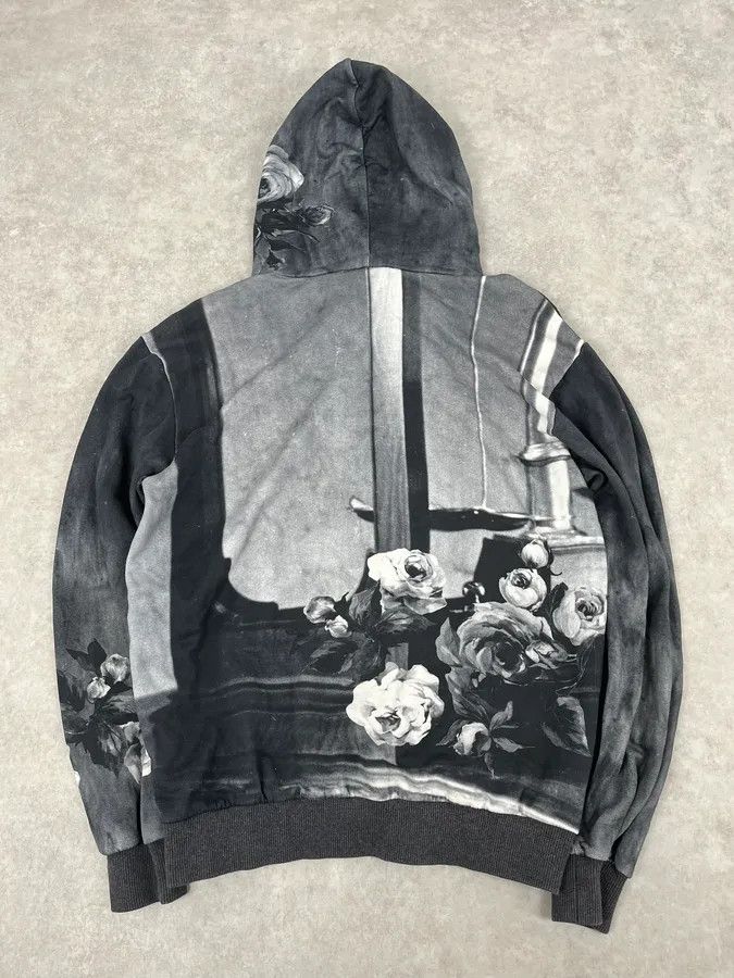 Dolce & Gabbana 2000s Dolce & Gabbana Black & White Aged Cinema Graphic Hoodie Size US M / EU 48-50 / 2 - 6 Thumbnail