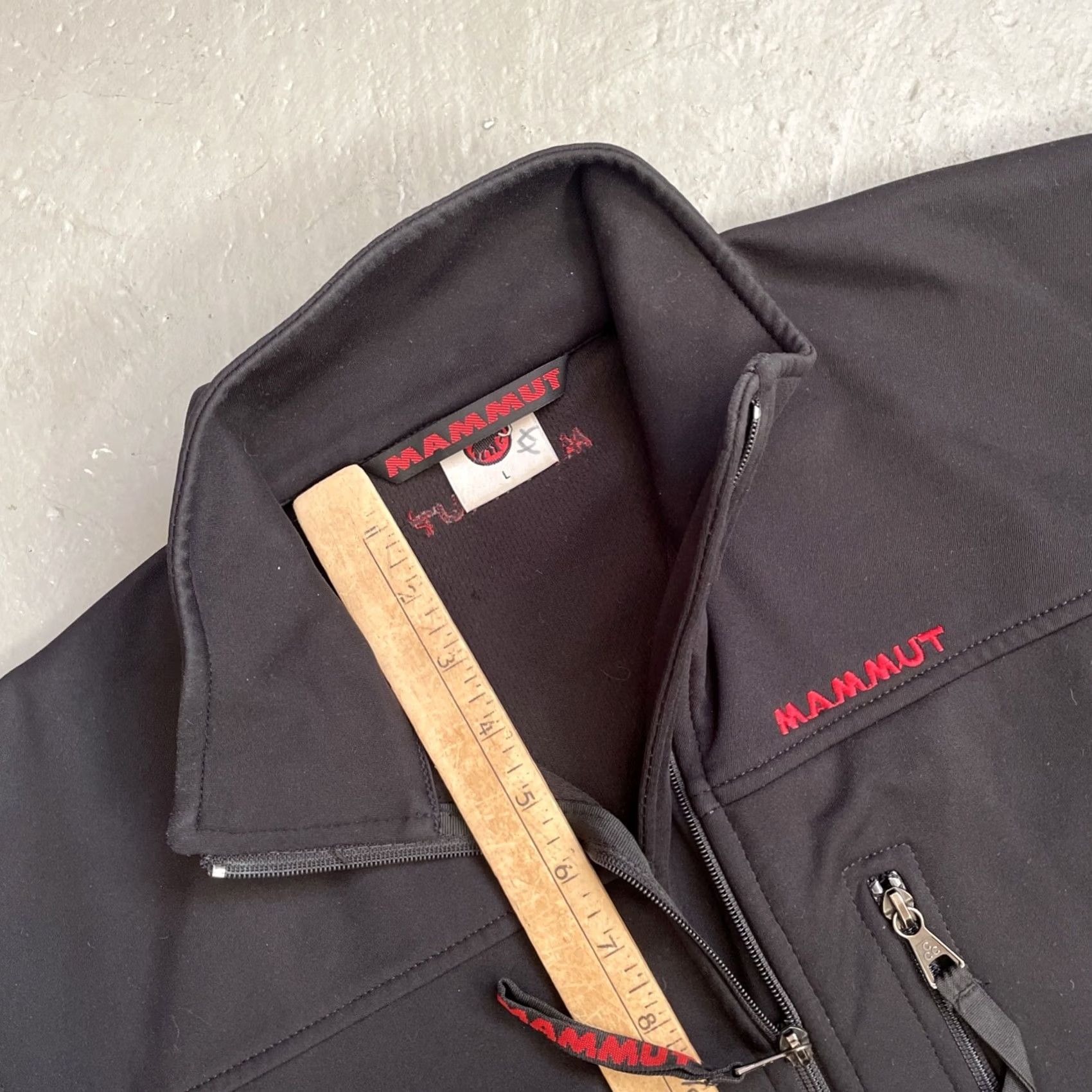 Mammut Mammut Gore-Tex WindStopper Outdoor Softshell Jacket L EUC Size US L / EU 52-54 / 3 - 4 Thumbnail