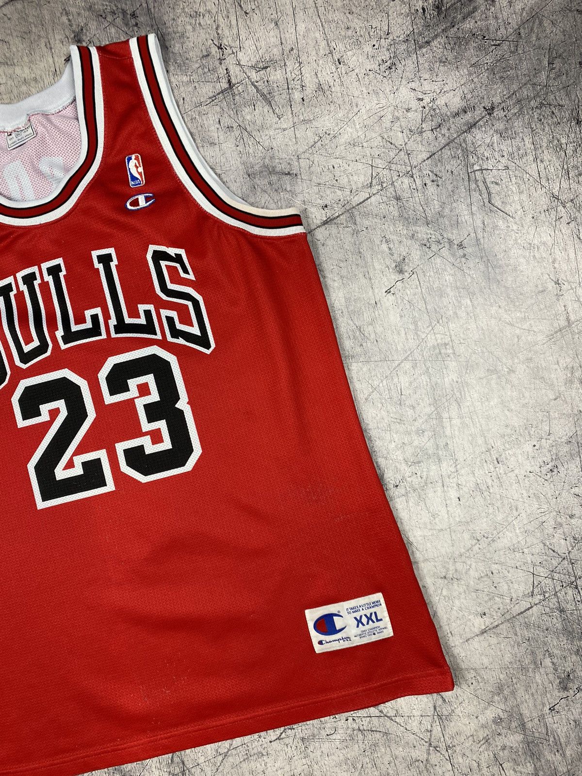Champion × NBA × Vintage Vintage Champion Chicago Bulls Jordan 23 Jersey Tee Size US XXL / EU 58 / 5 - 4 Thumbnail