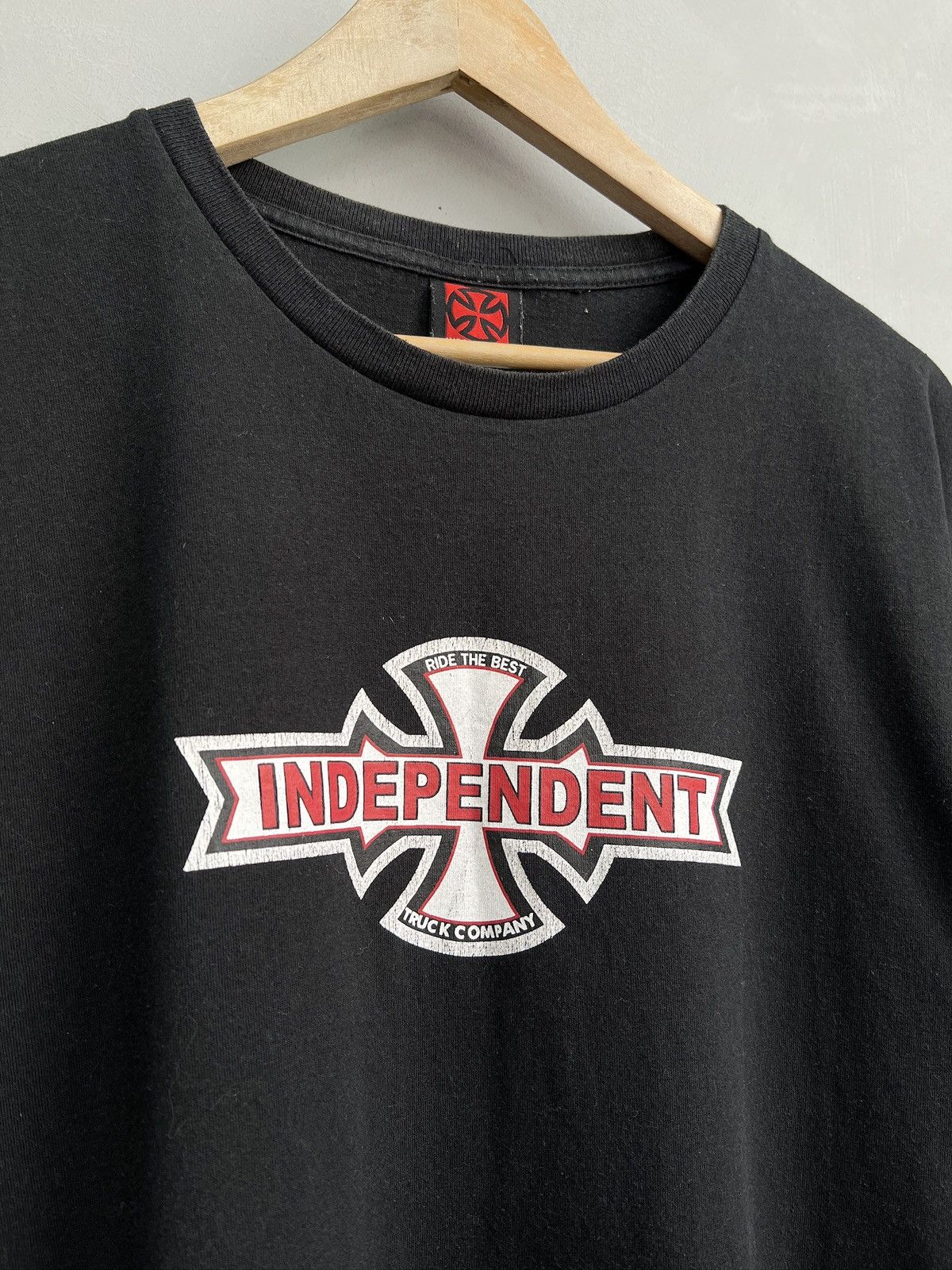 Independent Truck Co. Independent skater boxy fit t shirt y2k Size US L / EU 52-54 / 3 - 2 Thumbnail