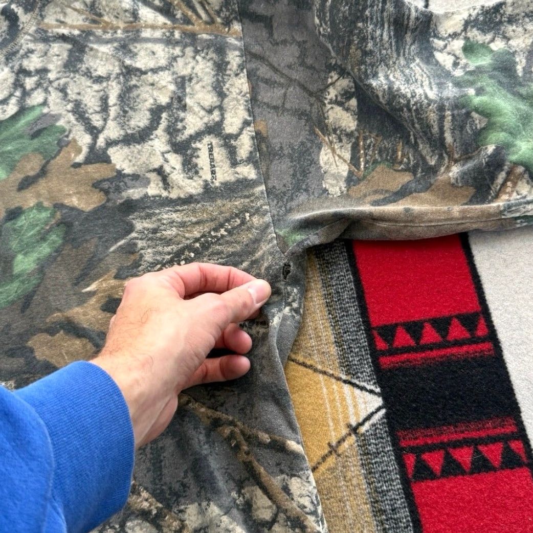Jerzees VINTAGE Jerzees Camouflage Long Sleeve Henley Shirt Mens L Brown 90s Camouflage Hunting Outdoor 90s Size US L / EU 52-54 / 3 - 6 Thumbnail