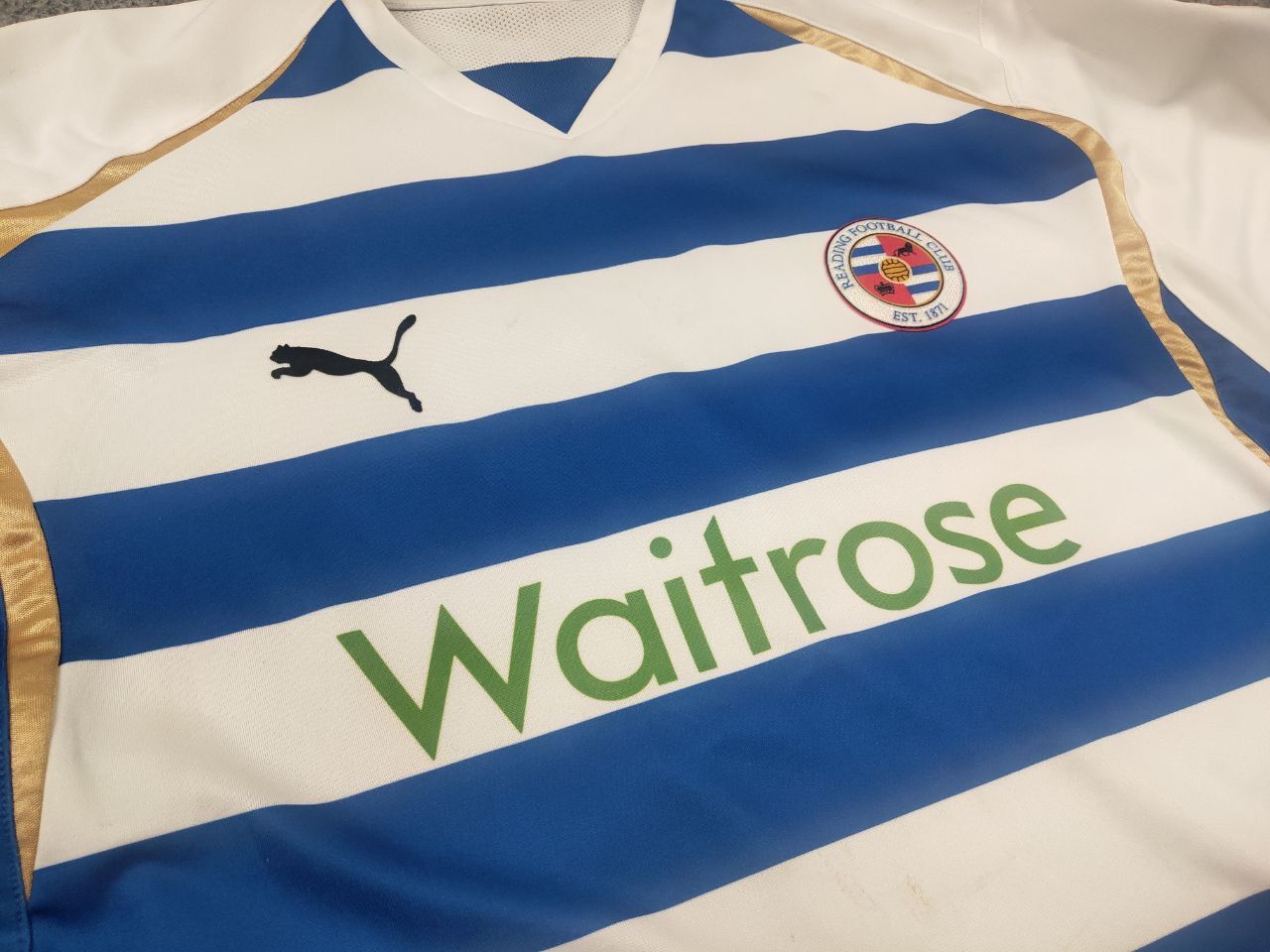 Puma Vintage Puma FC Reading 2009/10 homme soccer football Shirt Size US L / EU 52-54 / 3 - 5 Thumbnail