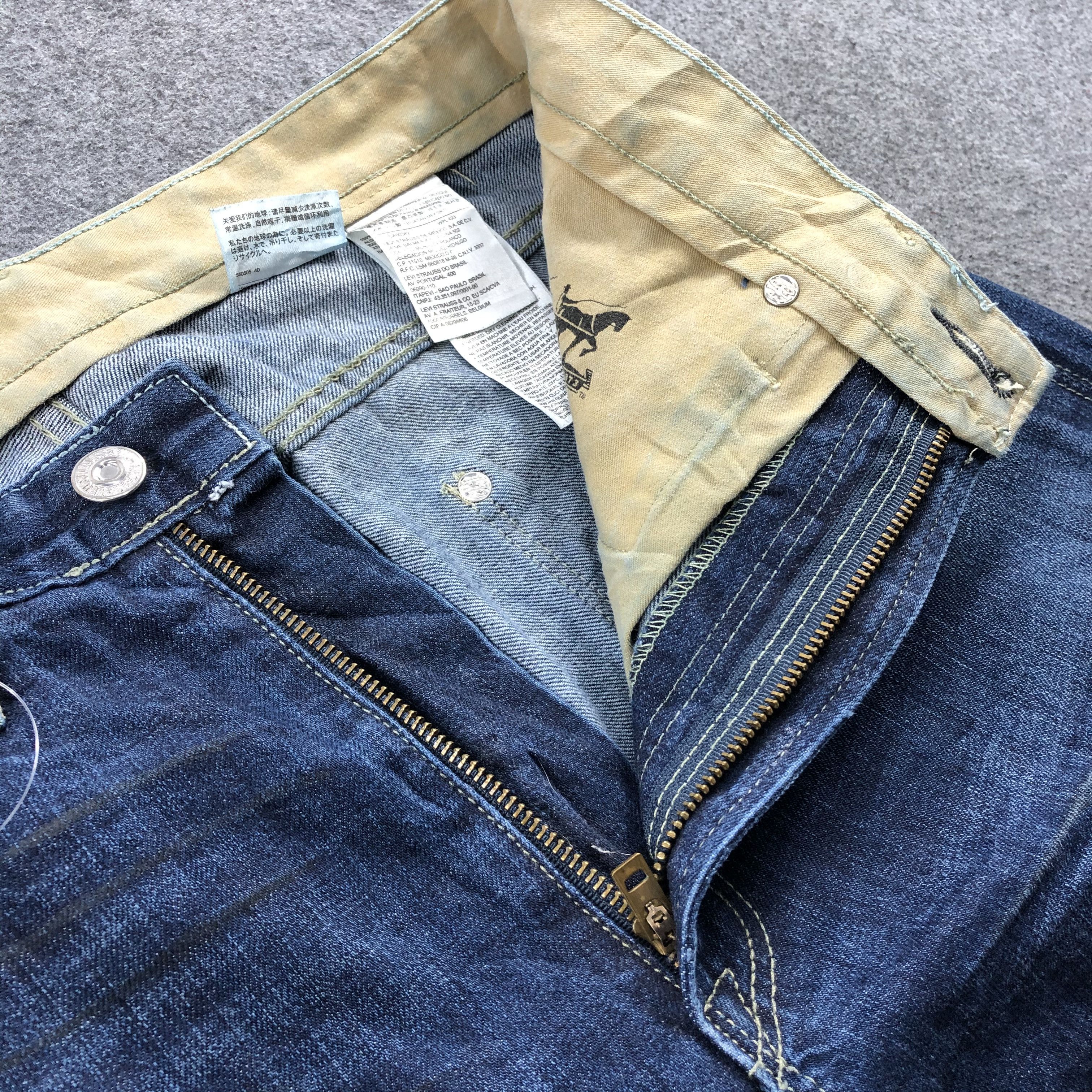 Levi's Vintage Levis 513 Jeans-JM1156 Size US 35 - 8 Thumbnail