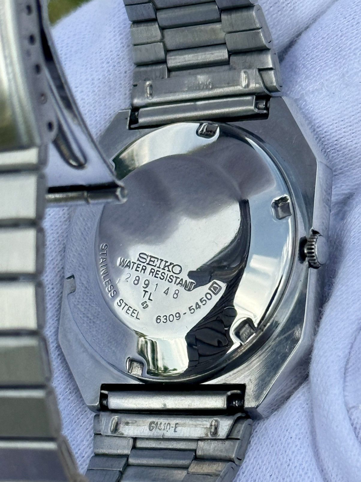 Seiko Vintage Seiko 5 Automatic japan Watch: silver Dial, TV Case Size 36 - 19 Thumbnail
