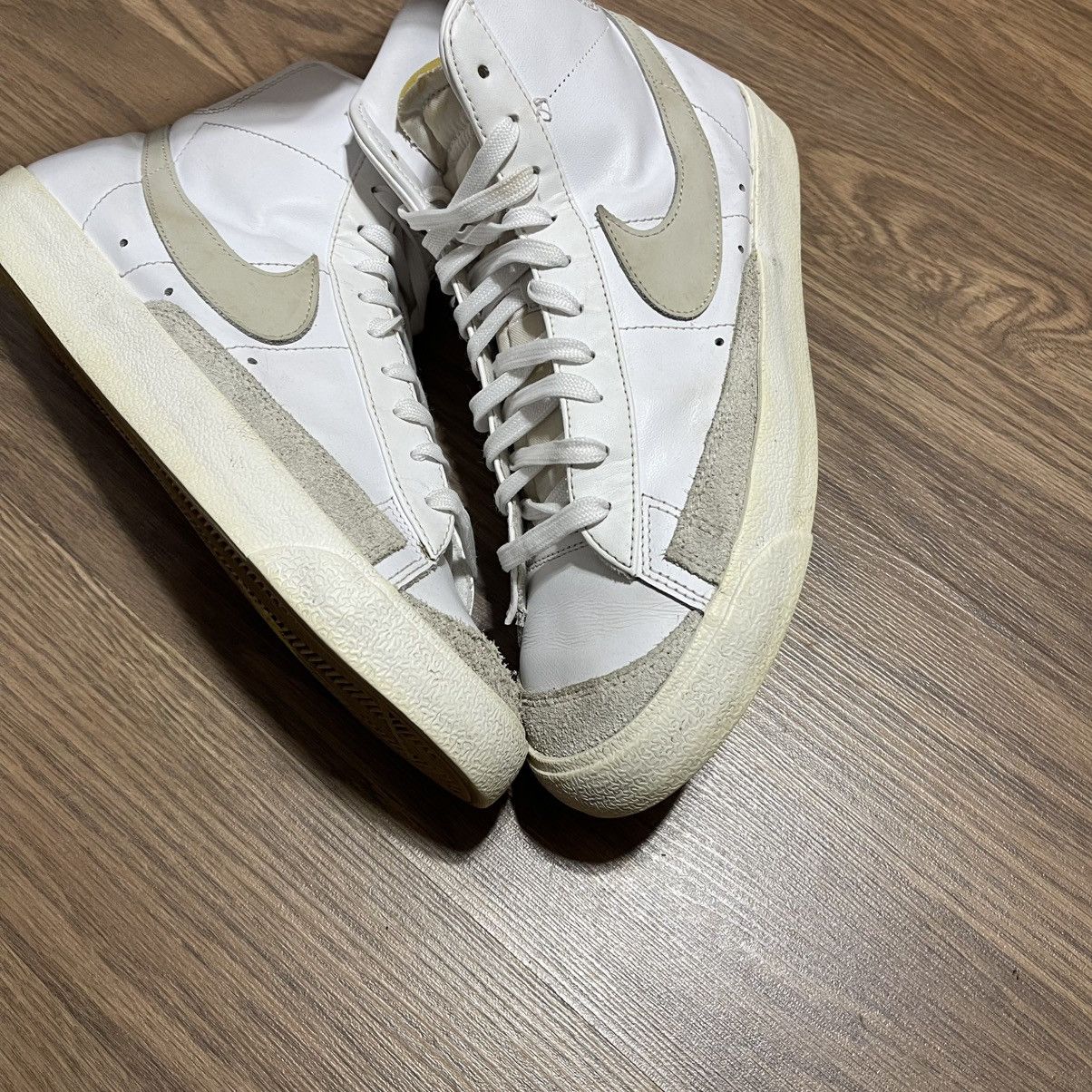 Nike NIKE BLAZER MID '77 VINTAGE Size US 10.5 / EU 43-44 - 5 Thumbnail