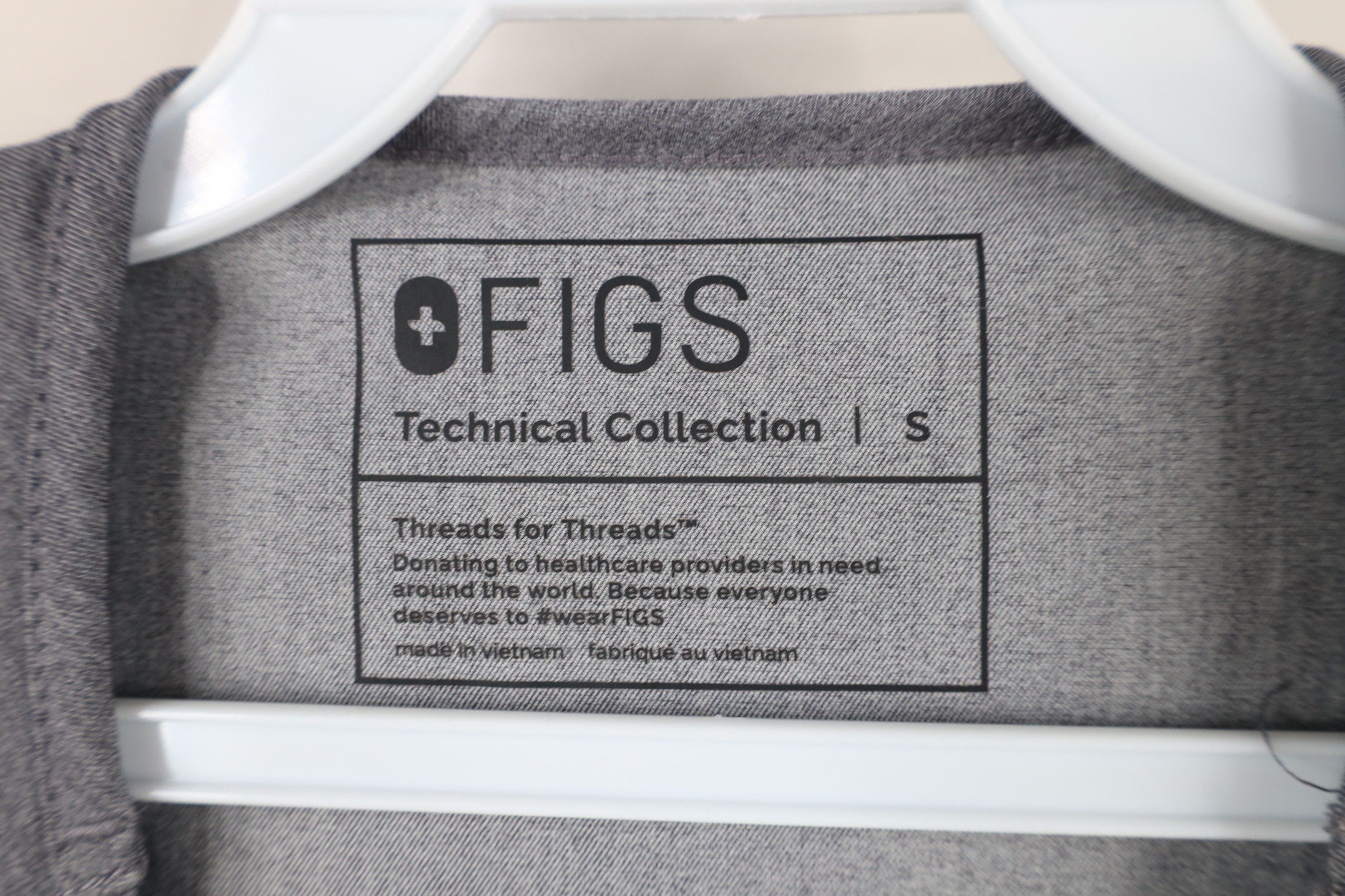 Vintage Figs Technical Collection Short Sleeve Nurse Scrubs Shirt Size S / US 4 / IT 40 - 7 Thumbnail