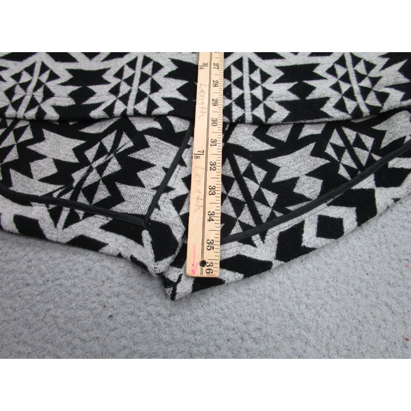 BB Dakota BB Dakota JACKET Womens L Hooded Black Geometric Aztec Boho Indie Southwestern Style Anorak Size L / US 10 / IT 46 - 7 Thumbnail