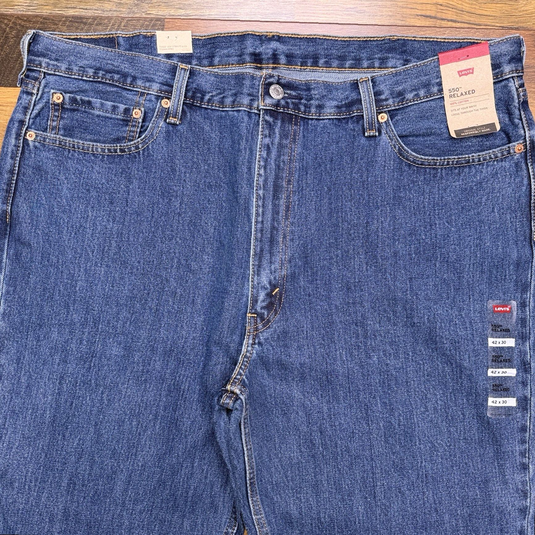 Levi's Levi's 550 Jeans Mens Regular 40x32 Relaxed Tapered High Rise Denim Blue 5-Pocket Machine Washable Belt Loops Jeans Men Size US 40 / EU 56 - 2 Thumbnail