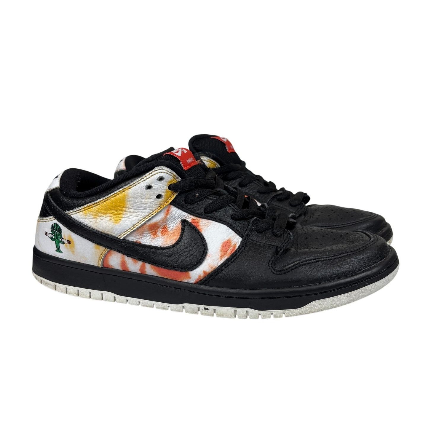 Nike Rare Nike Dunk SB Low Tie-Dye Raygun Shoes Sneakers 10.5 Size US 10.5 / EU 43-44 - 1 Thumbnail