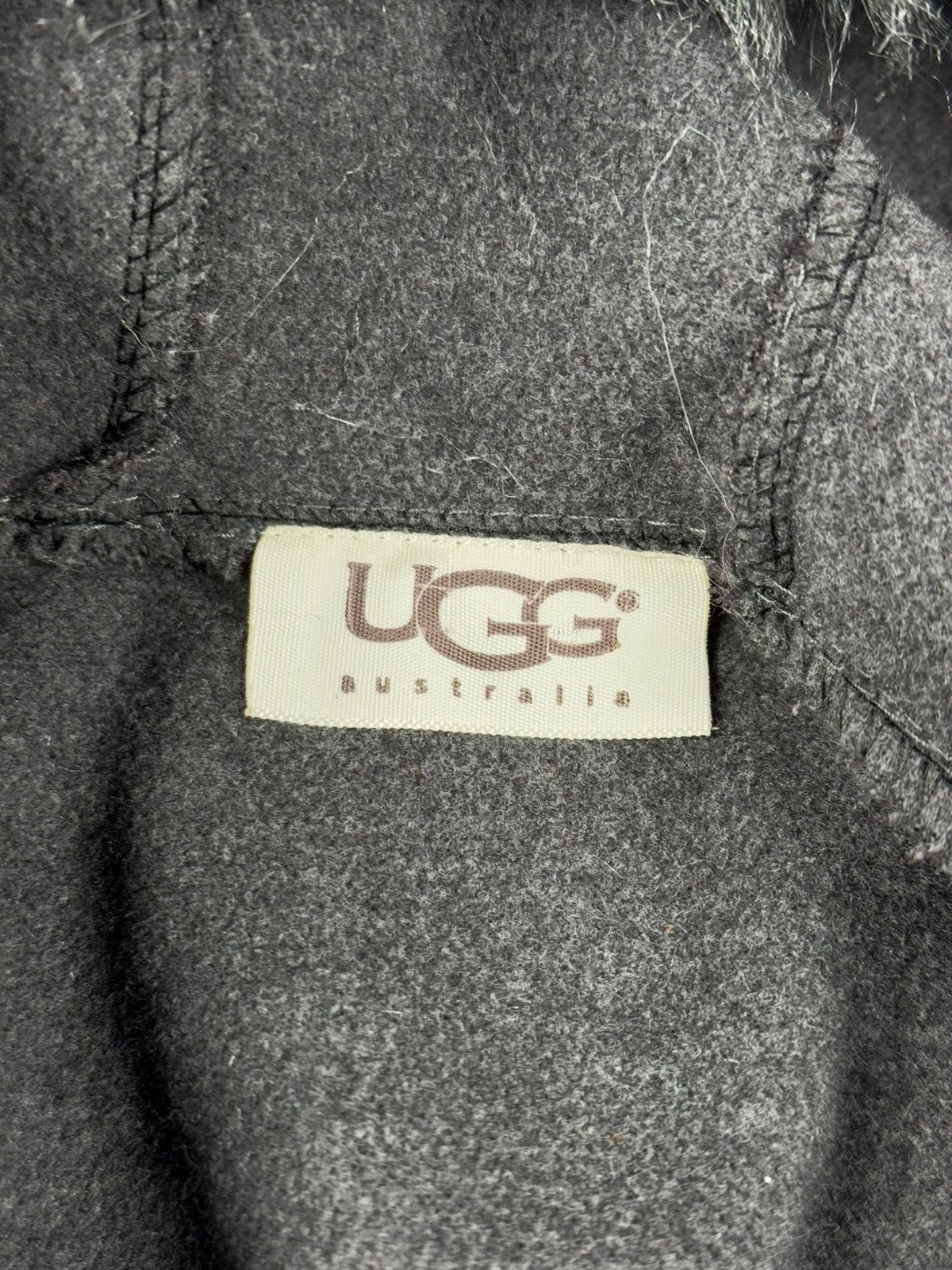 Ugg Vintage UGG Australia Wool Faux Fur Poncho Coat Size XL / US 12-14 / IT 48-50 - 5 Thumbnail