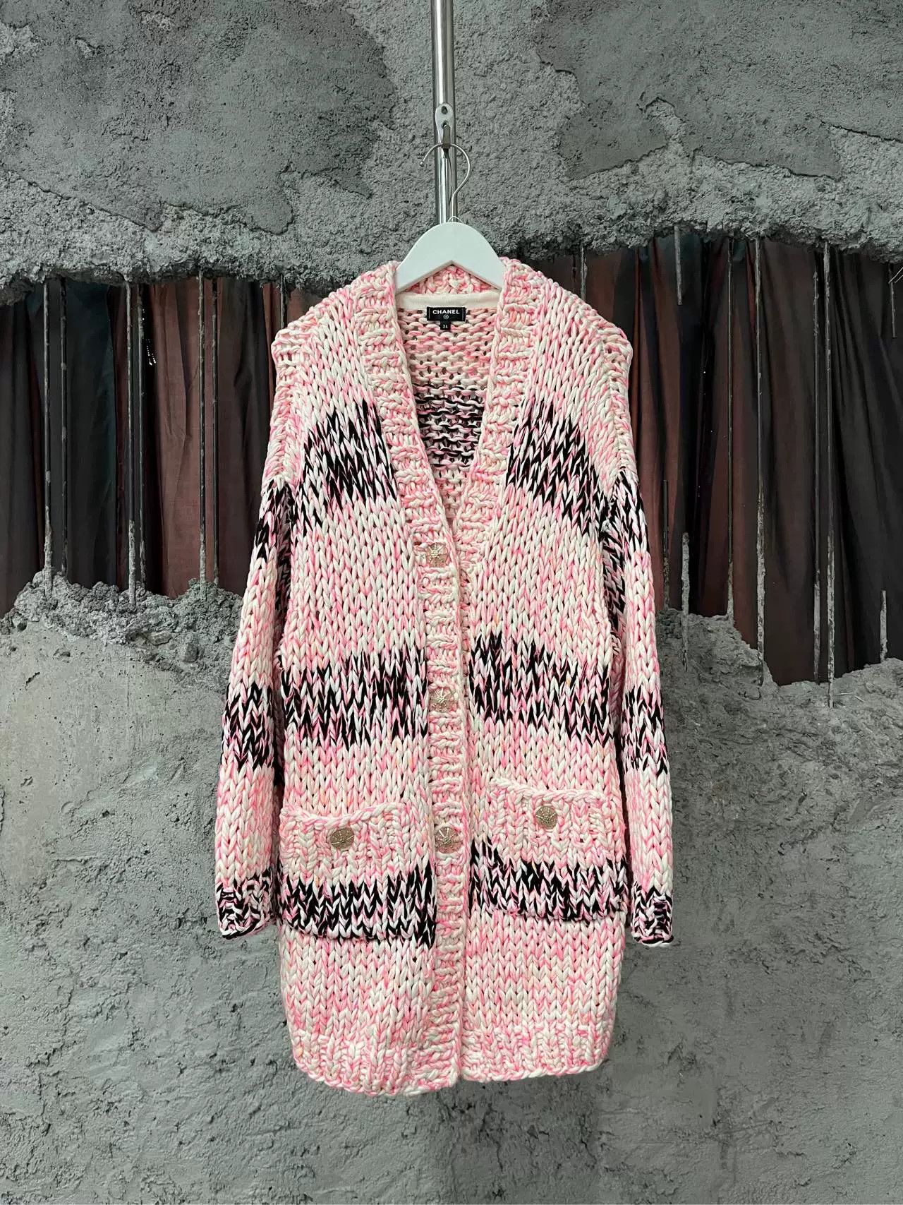 Chanel Chanel Pink Bouclé Knit Cardigan Size US XS / EU 42 / 0 - 1 Thumbnail