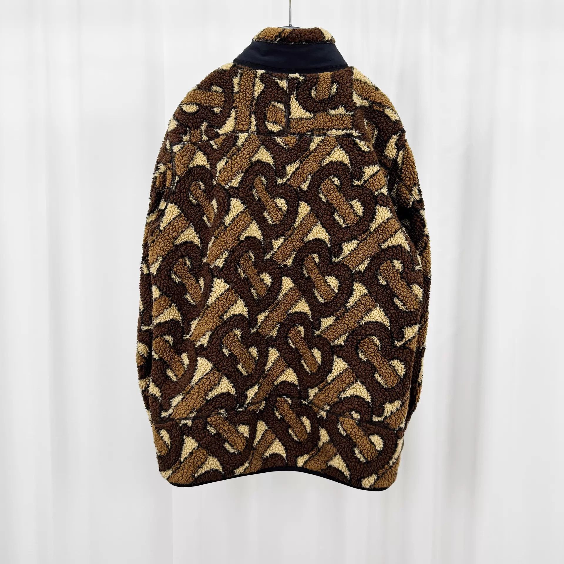Burberry Burberry Fleece AlloverPrint Jkt 50 98N Z Pull Lost Size US M / EU 48-50 / 2 - 2 Thumbnail