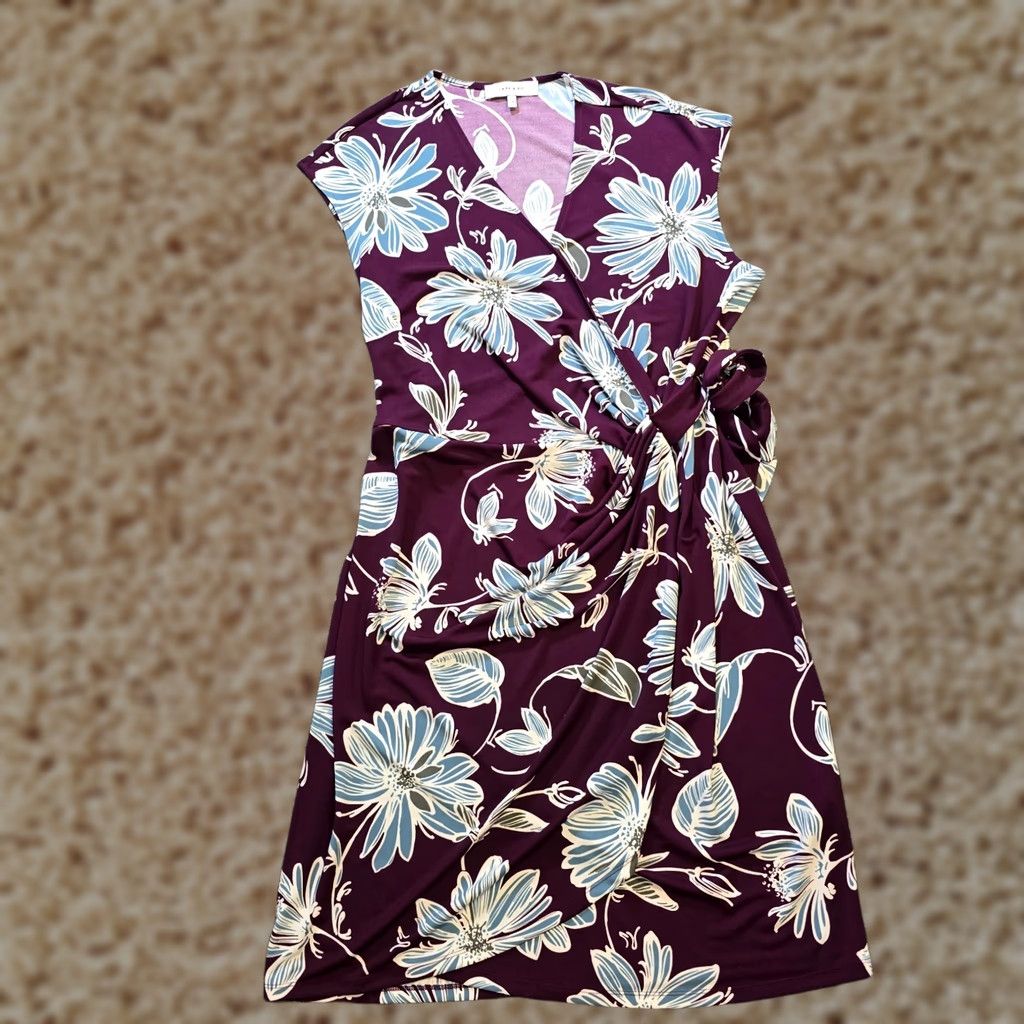Vintage Lark & Ro Dress Women's 1X Purple Floral Wrap Front Stretch No Iron Knee Length Cap Sleeve V-Neck Career Dress Size XL / US 12-14 / IT 48-50 - 1 Thumbnail