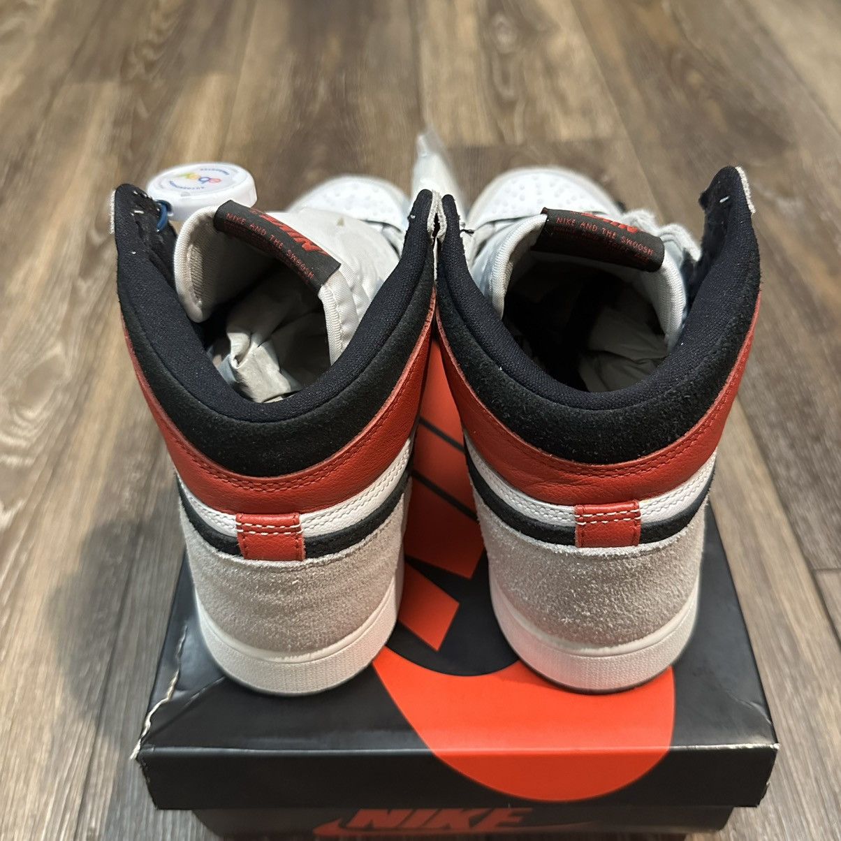 Jordan Brand Jordan 1 Mid “Light Smoke Grey” Size 7 Size US 7 / EU 40 - 5 Thumbnail