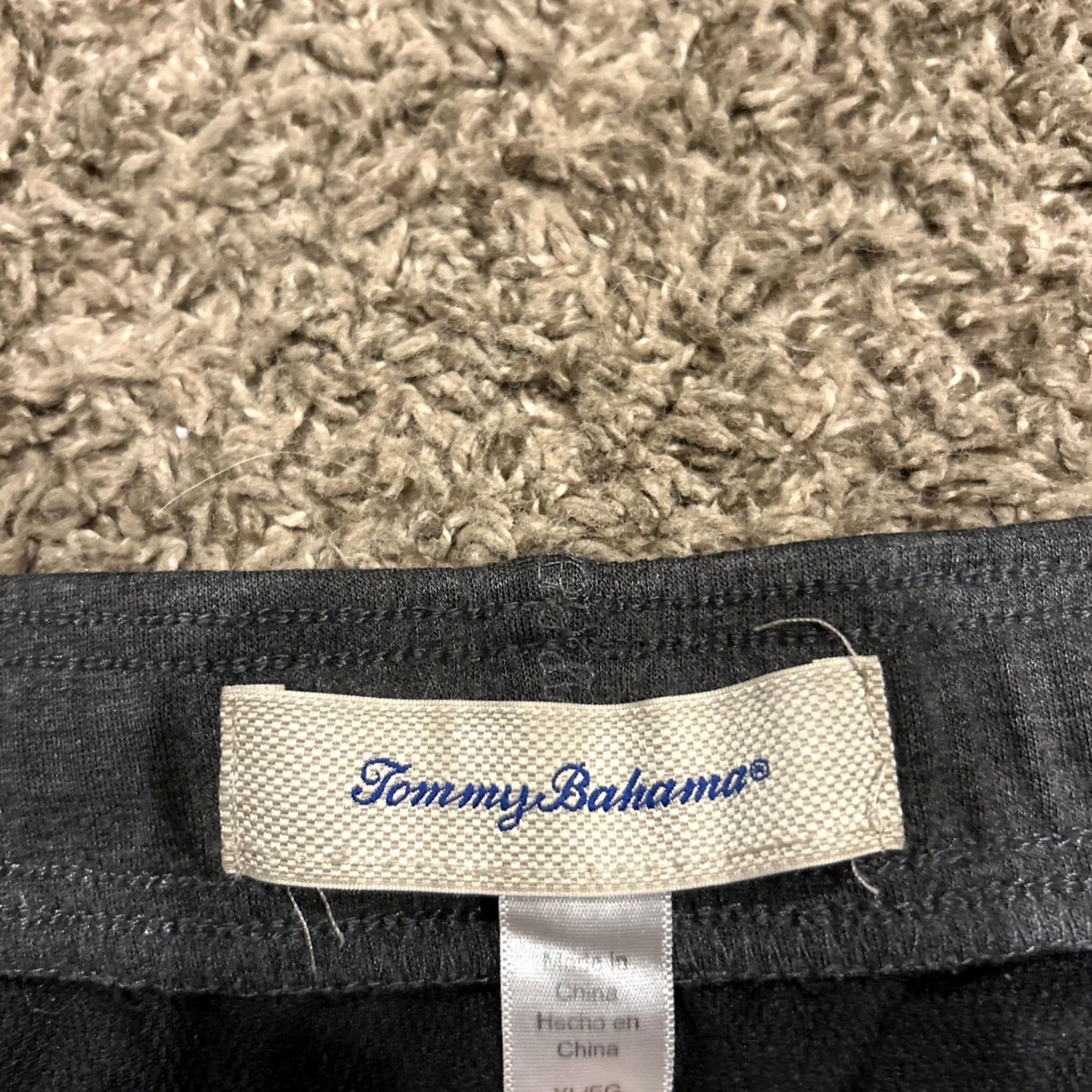 Tommy Bahama Tommy Bahama Pants Men XL Gray Polyester Blend Casual Drawstring Front Logo Straight Beach 39x29 Regular Size US 36 / EU 52 - 2 Thumbnail