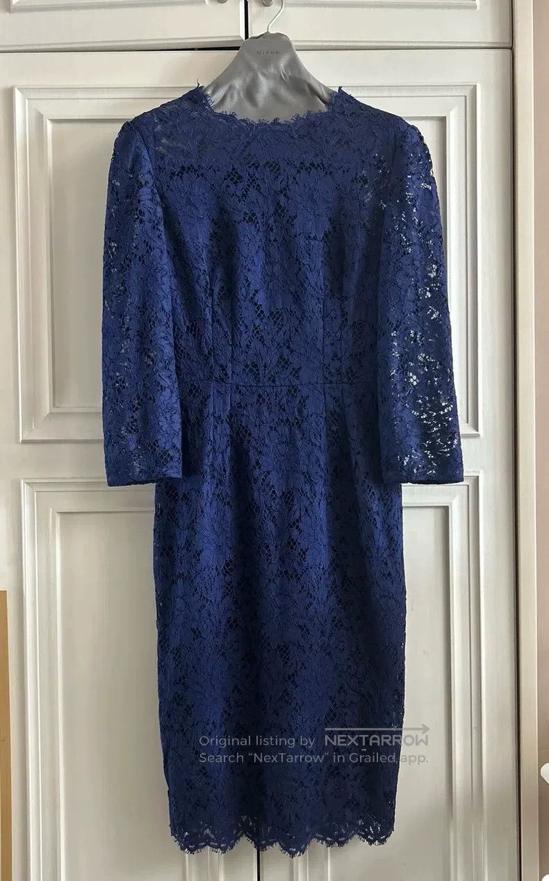Valentino Classic blue lace skirt