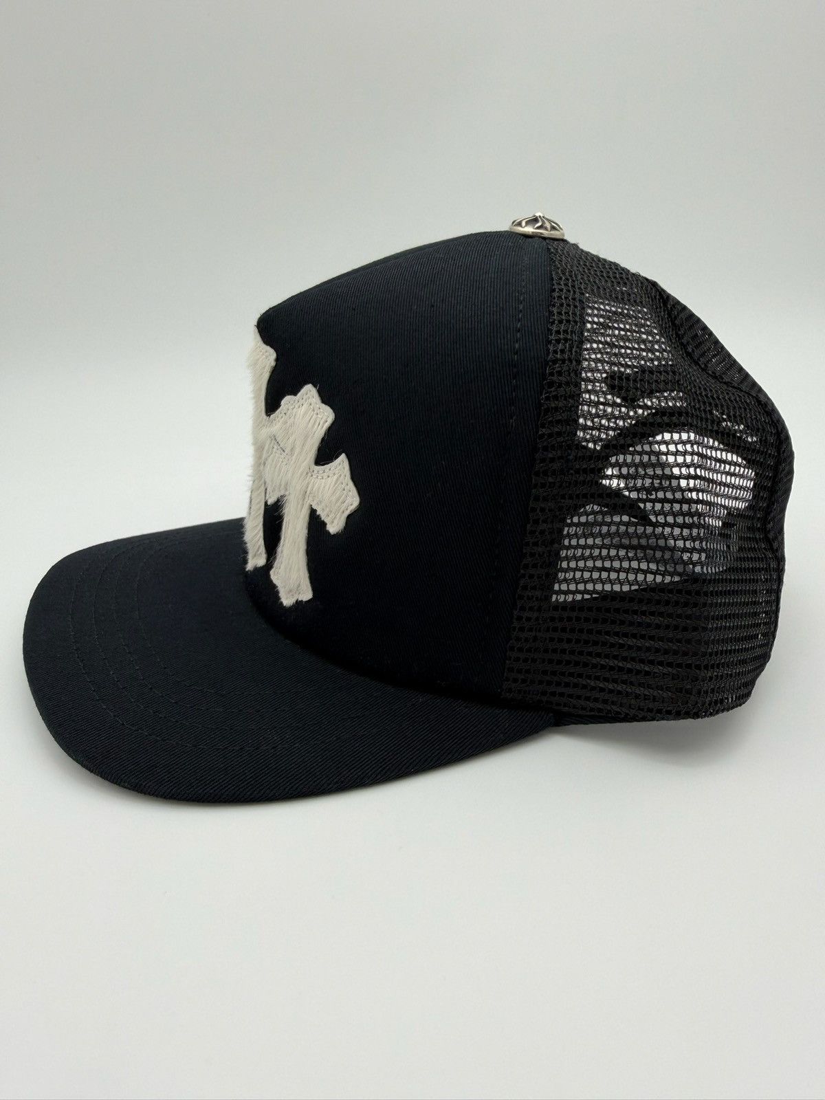 Chrome Hearts Chrome Hearts Pony Hair Triple Cross Trucker Hat Size ONE SIZE - 4 Thumbnail