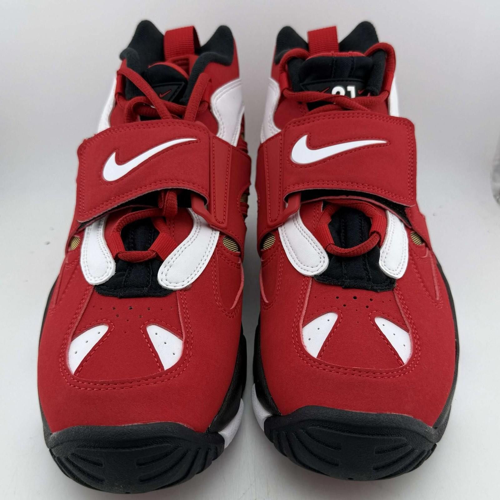 Nike Nike Air Diamond Turf 2 Red Gold US 10 New with Box HQ2631 Size US 10 / EU 43 - 3 Thumbnail