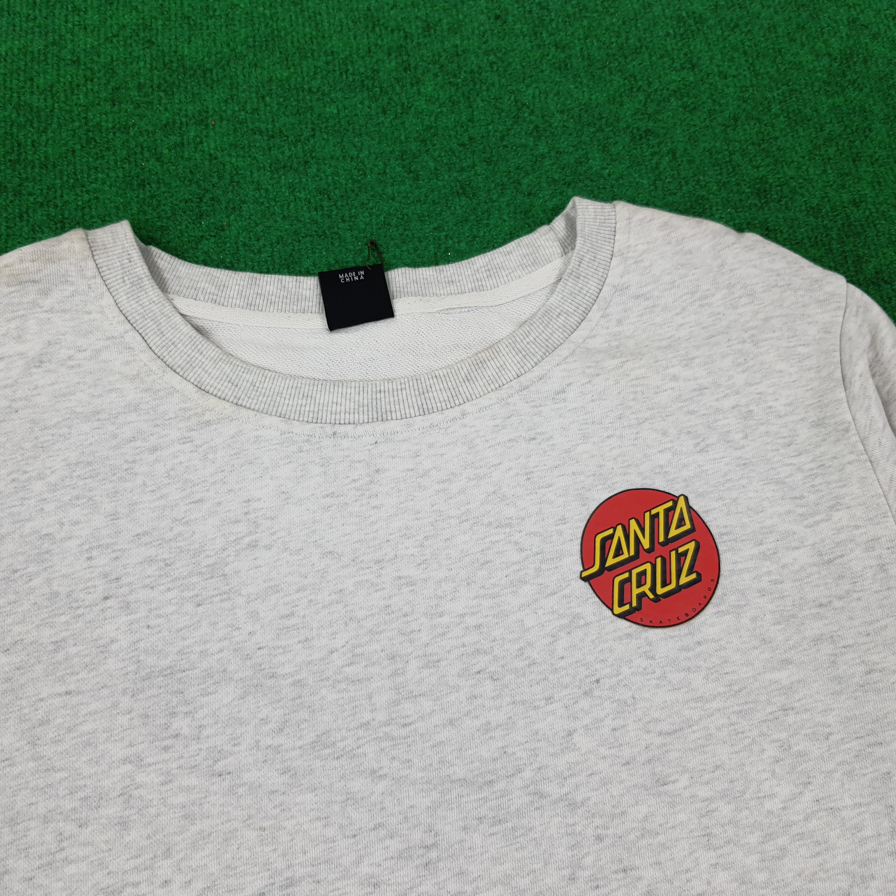 Santa Cruz Skateboards × Vintage Vintage Santa Cruz Skateboards Sweatshirts C221N15 Size US XL / EU 56 / 4 - 4 Thumbnail