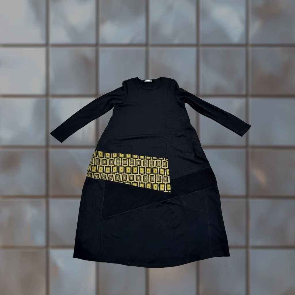 Vintage Alembika Unstoppable Dress Midi Black Chartreuse Geometric Patch Waffle Patch Knit Long Sleeve Pullover Scoop Neck Size 3 Womens Size XS / US 0-2 / IT 36-38 - 1 Thumbnail