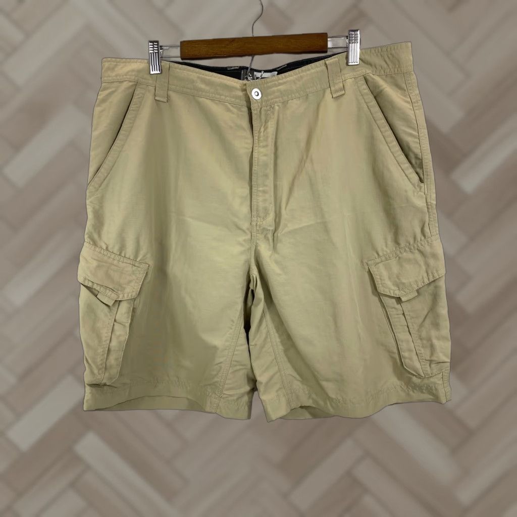 Vintage Alpine Design Hiking Shorts Adult 40 Khaki Travel Outdoor #653 Size US 40 / EU 56 - 1 Thumbnail