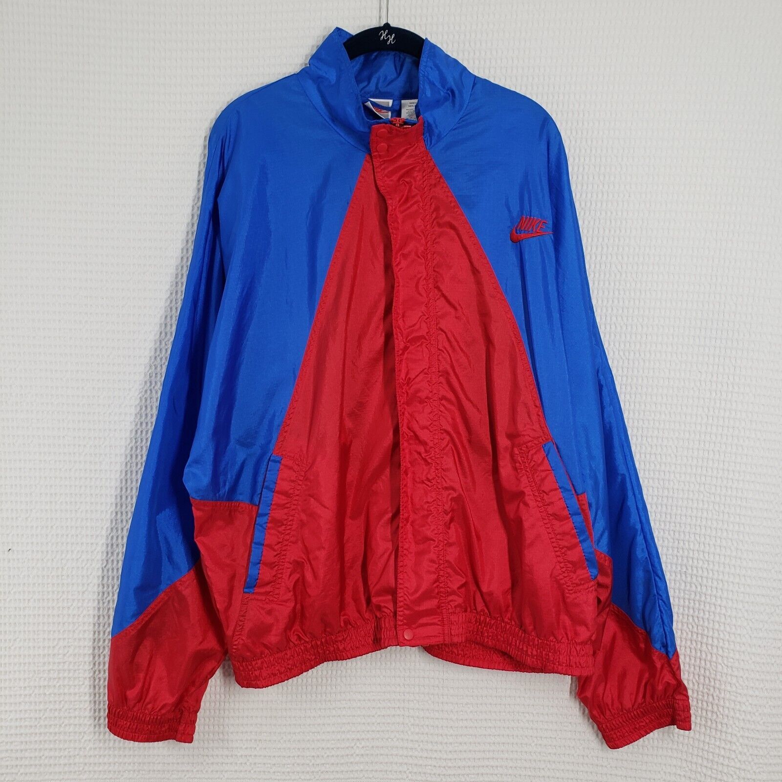 Nike Vintage Nike Windbreaker Jacket Men Large Red Blue Spiderman Size US L / EU 52-54 / 3 - 8 Thumbnail