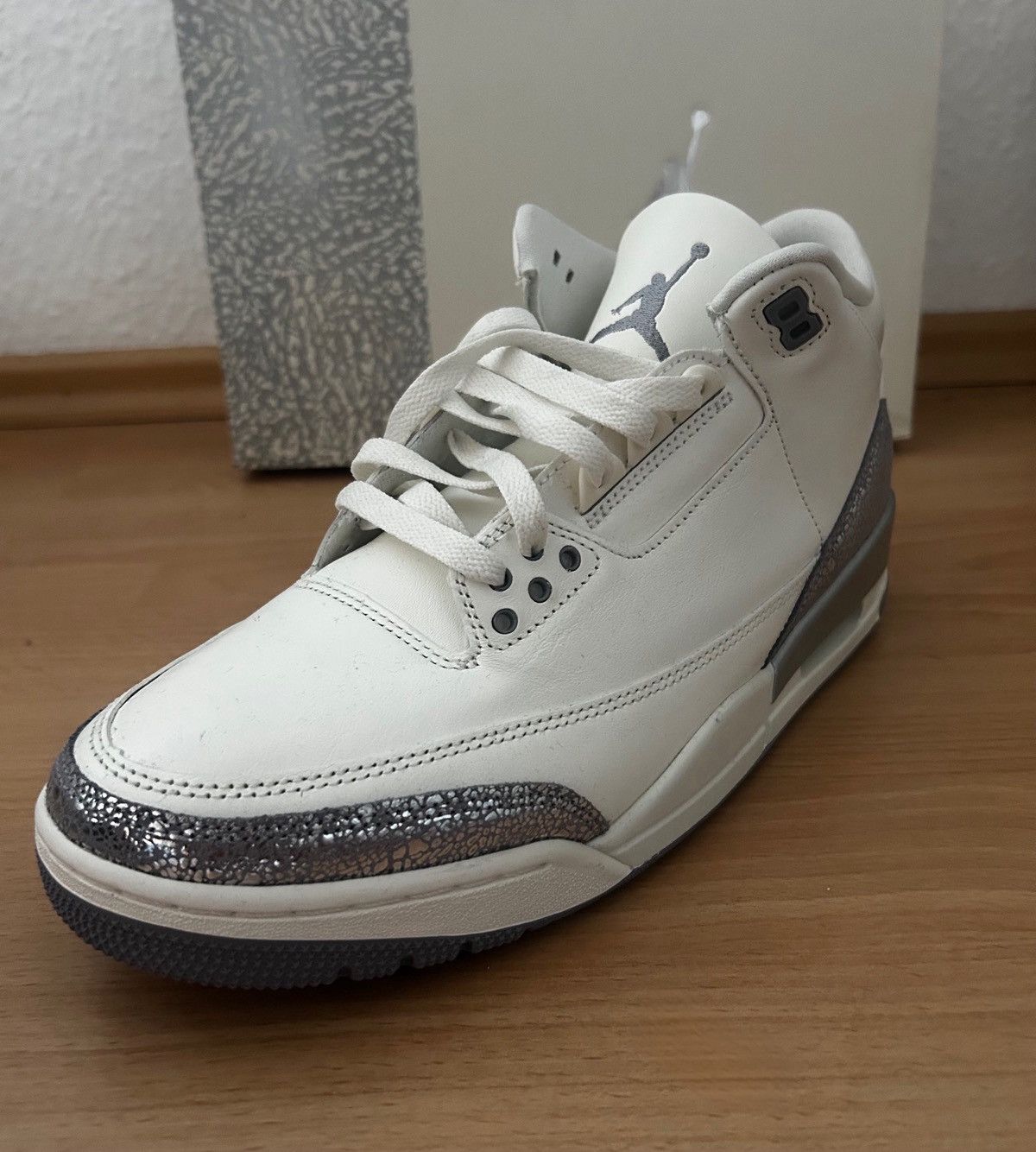 Nike Nike Air Jodan 3 Retro Size US 11.5 / EU 44-45 - 3 Thumbnail