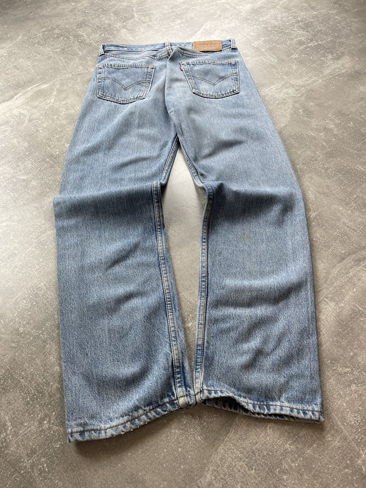 Levi's × Vintage Vintage Levis 501xx Light Blue Jeans Size US 31 - 3 Thumbnail