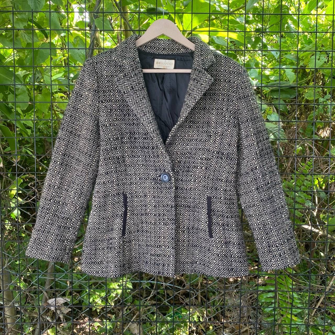 Vintage Vintage Bellucci Wool Coat Size M / US 6-8 / IT 42-44 - 1 Thumbnail