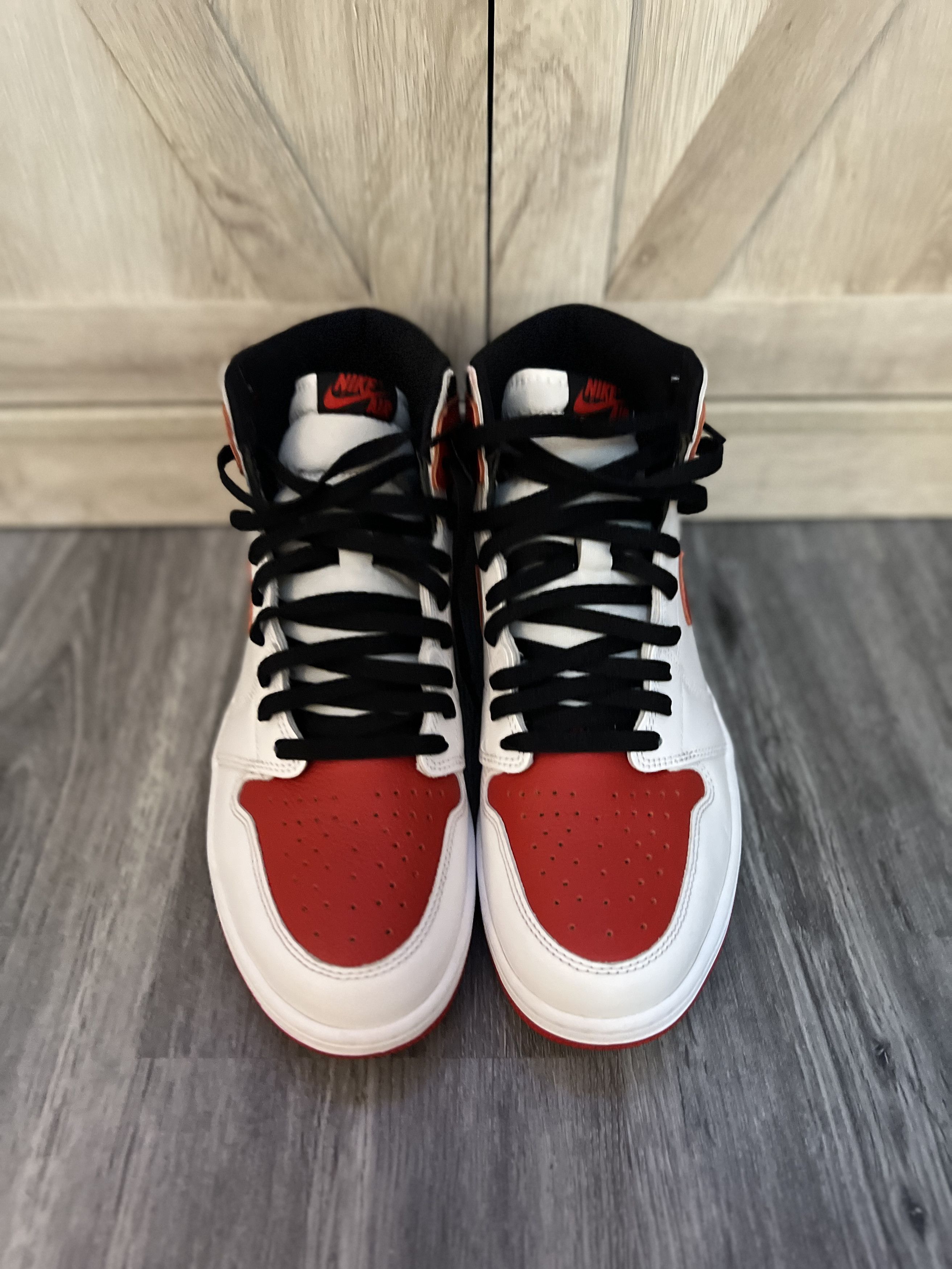 Jordan Brand Jordan 1 Retro High OG Heritage Size US 12 / EU 45 - 3 Thumbnail