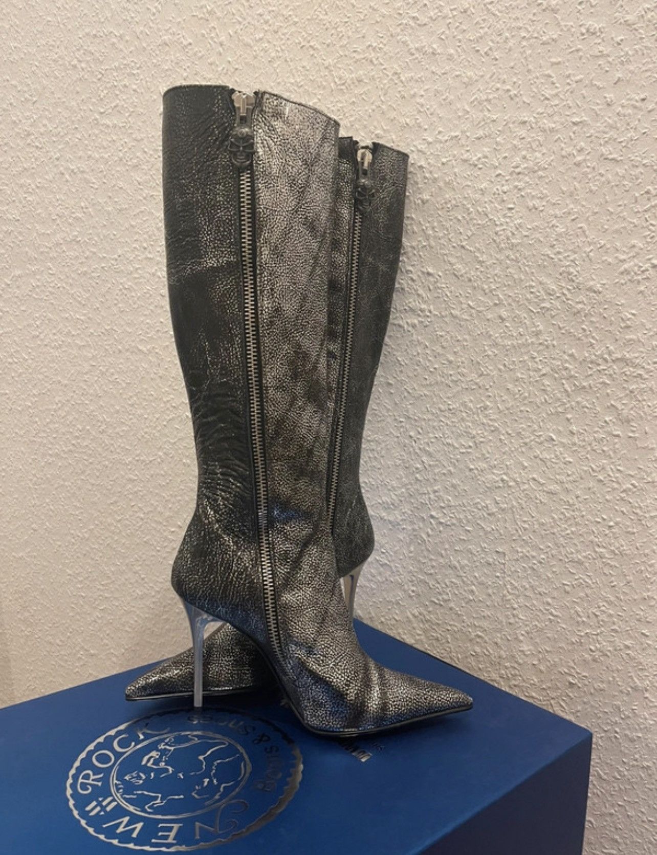 New Rock M-Queen New Rock Size US 8 / IT 38 - 2 Thumbnail