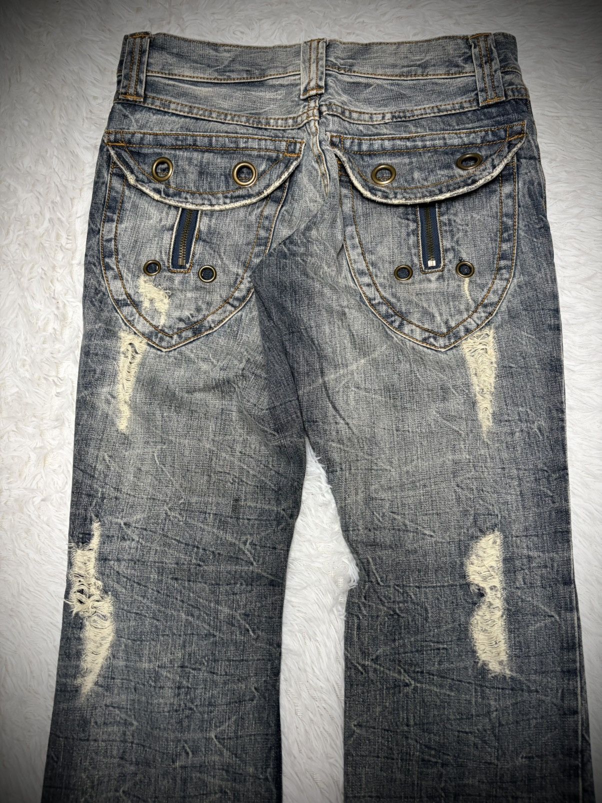 If Six Was Nine Rare Semantic Design acid wash distressed bootcut jeans Size US 29 - 6 Thumbnail