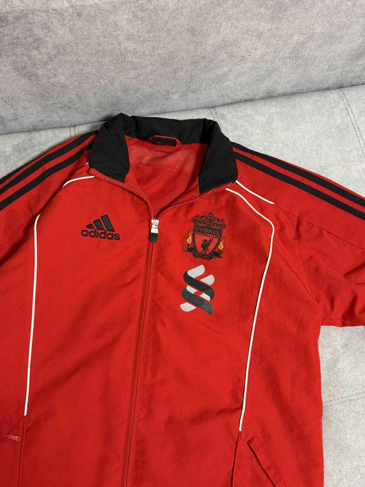 Adidas × Vintage Vintage Adidas Liverpool 2010 red jacket windbreaker Size US S / EU 44-46 / 1 - 6 Thumbnail