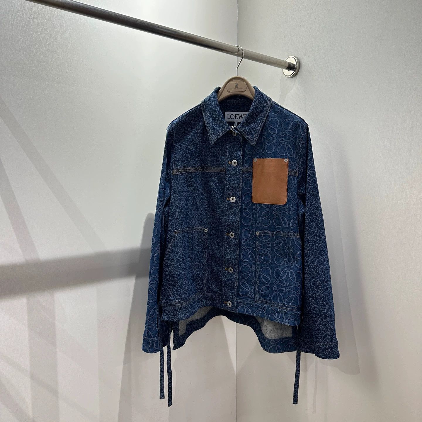 Loewe Loewe apr771 logo denim jacket leather pocket 36 Size XS / US 0-2 / IT 36-38 - 1 Thumbnail