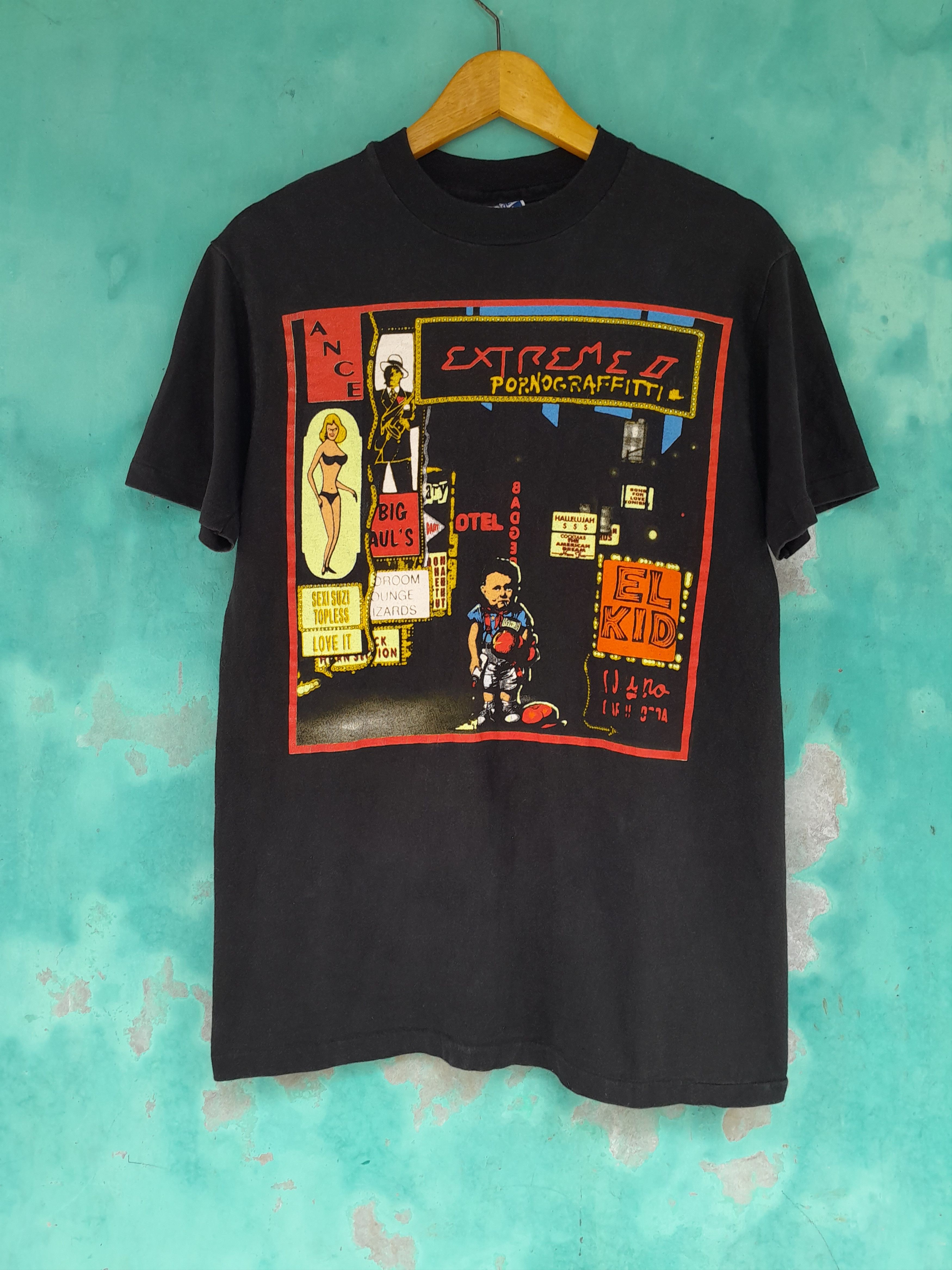Band Tees Vintage 90s Extreme band Pornograffitti album t-shirt Size US M / EU 48-50 / 2 - 3 Thumbnail