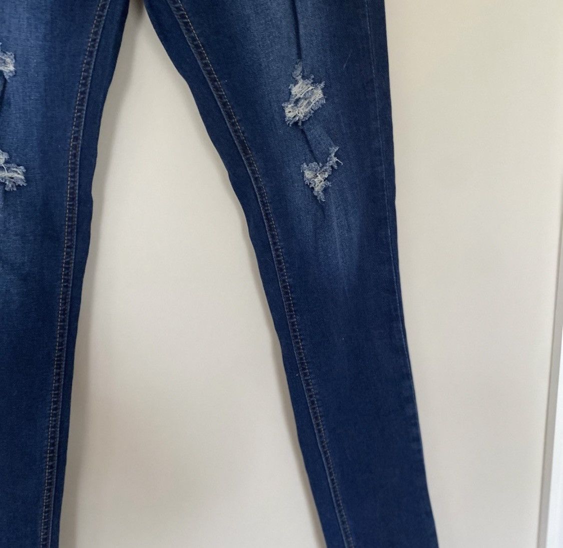Other WAX JEANS BUTT I LOVE YOU DISTRESSED SKINNY STRETCH JEANS Size 27" / US 4 / IT 40 - 4 Thumbnail
