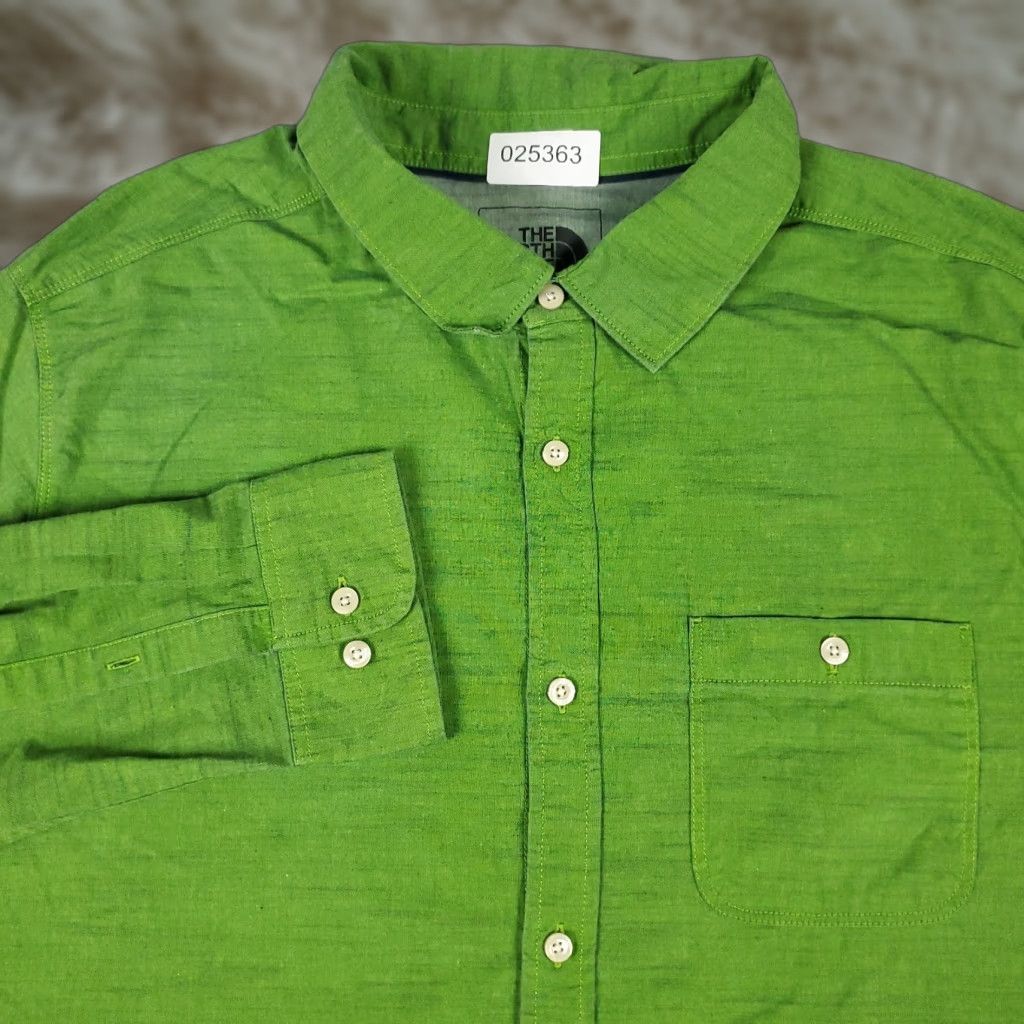 The North Face The North Face Button-Up Shirt Mens XL Green Casual Long Sleeve Size US XL / EU 56 / 4 - 1 Thumbnail