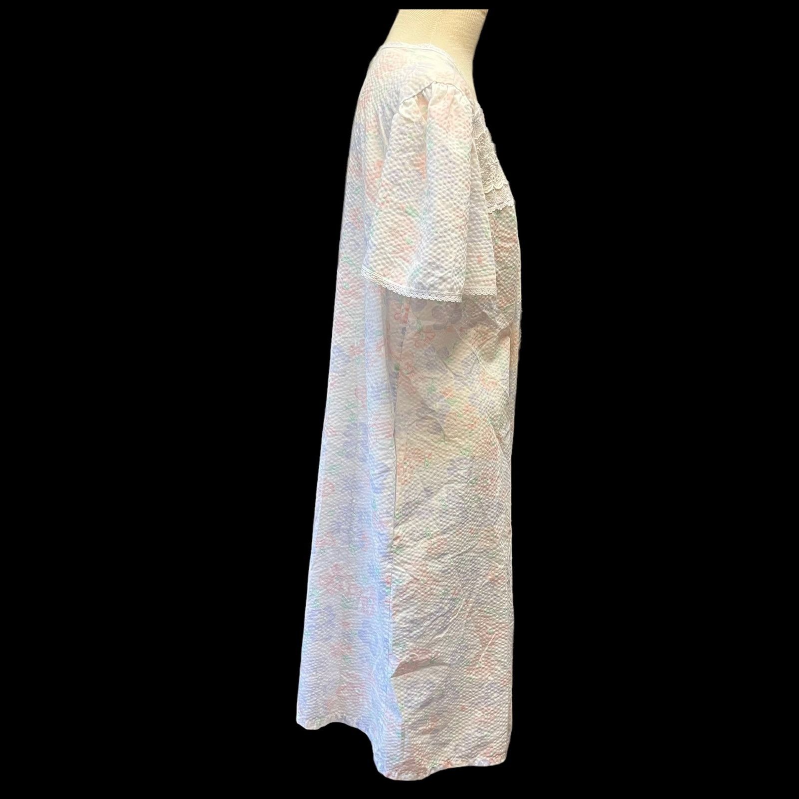 Other Vintage Nicole pockets Granny Quaker Lace Trim Night Gown Size ONE SIZE - 6 Thumbnail