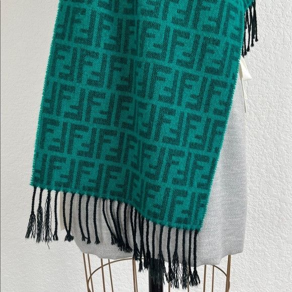 Fendi VTG Fendi Green Fringe Black Logo Scarf Wrap Size ONE SIZE - 3 Thumbnail
