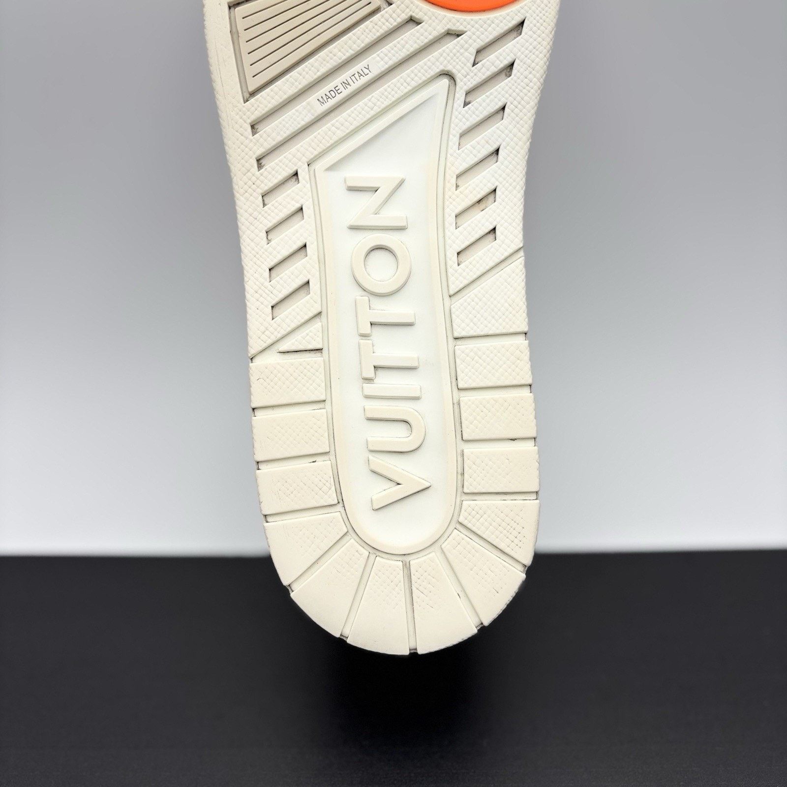 Louis Vuitton Louis Vuitton Trainer Low ' Metallic Silver Orange ' Size US 11.5 / EU 44-45 - 9 Thumbnail