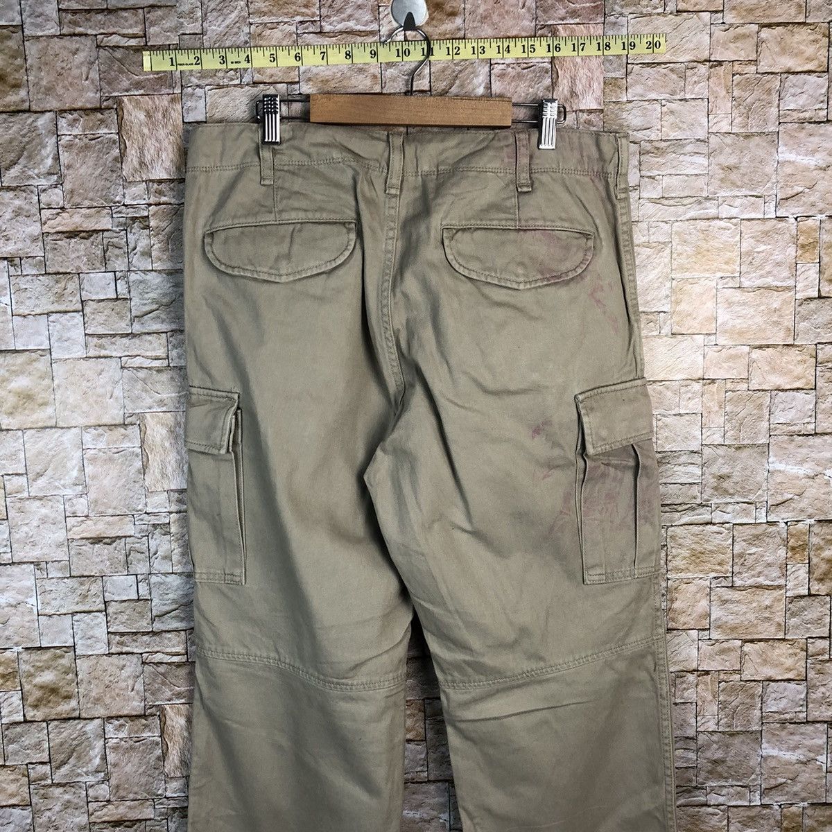 Japanese Brand Uniqlo Cream Cargo Multipocket Pants #A636 Size US 33 - 17 Thumbnail