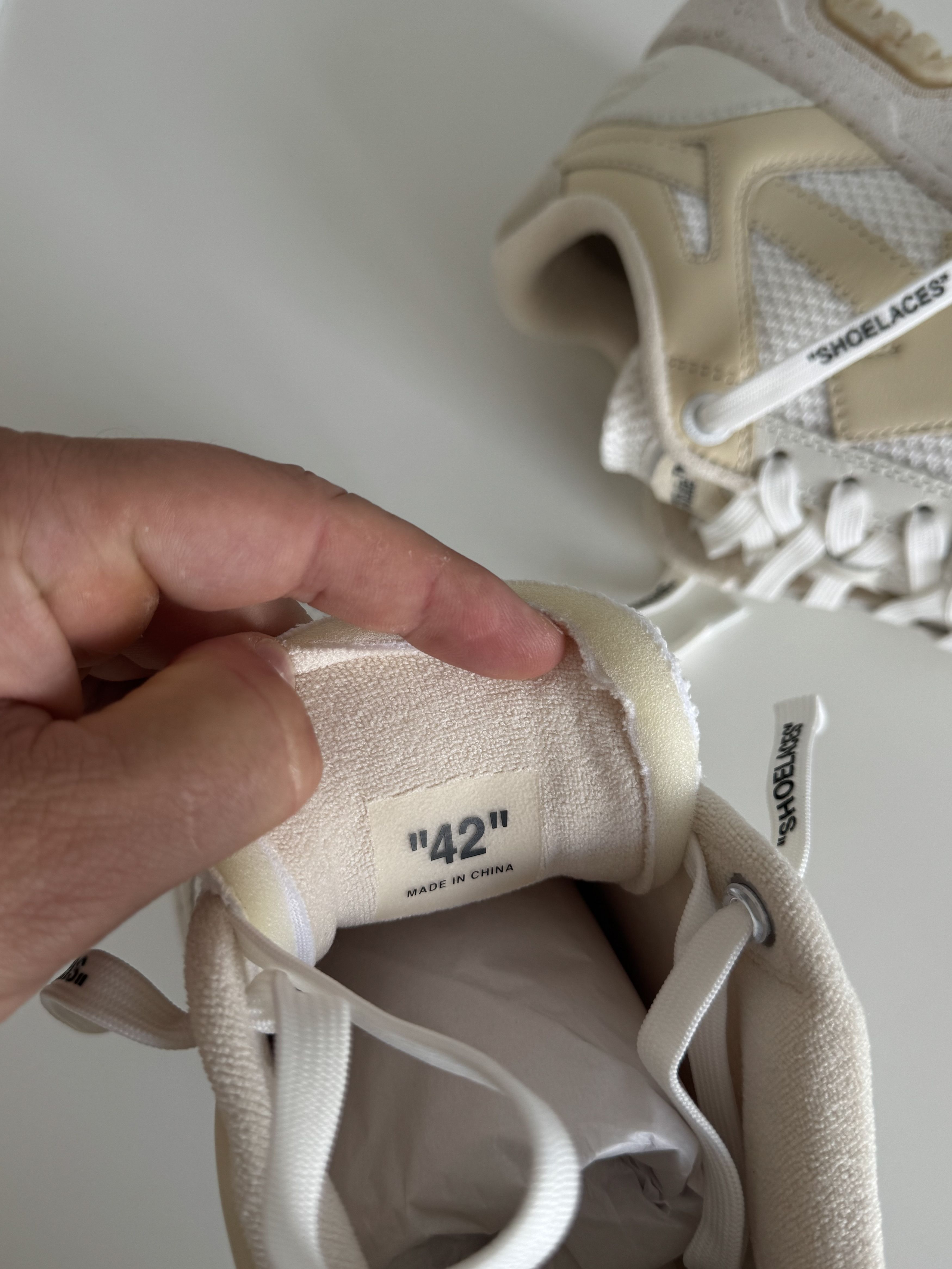 Off-White Off White Out Of Office sneakers Size US 9 / EU 42 - 10 Thumbnail
