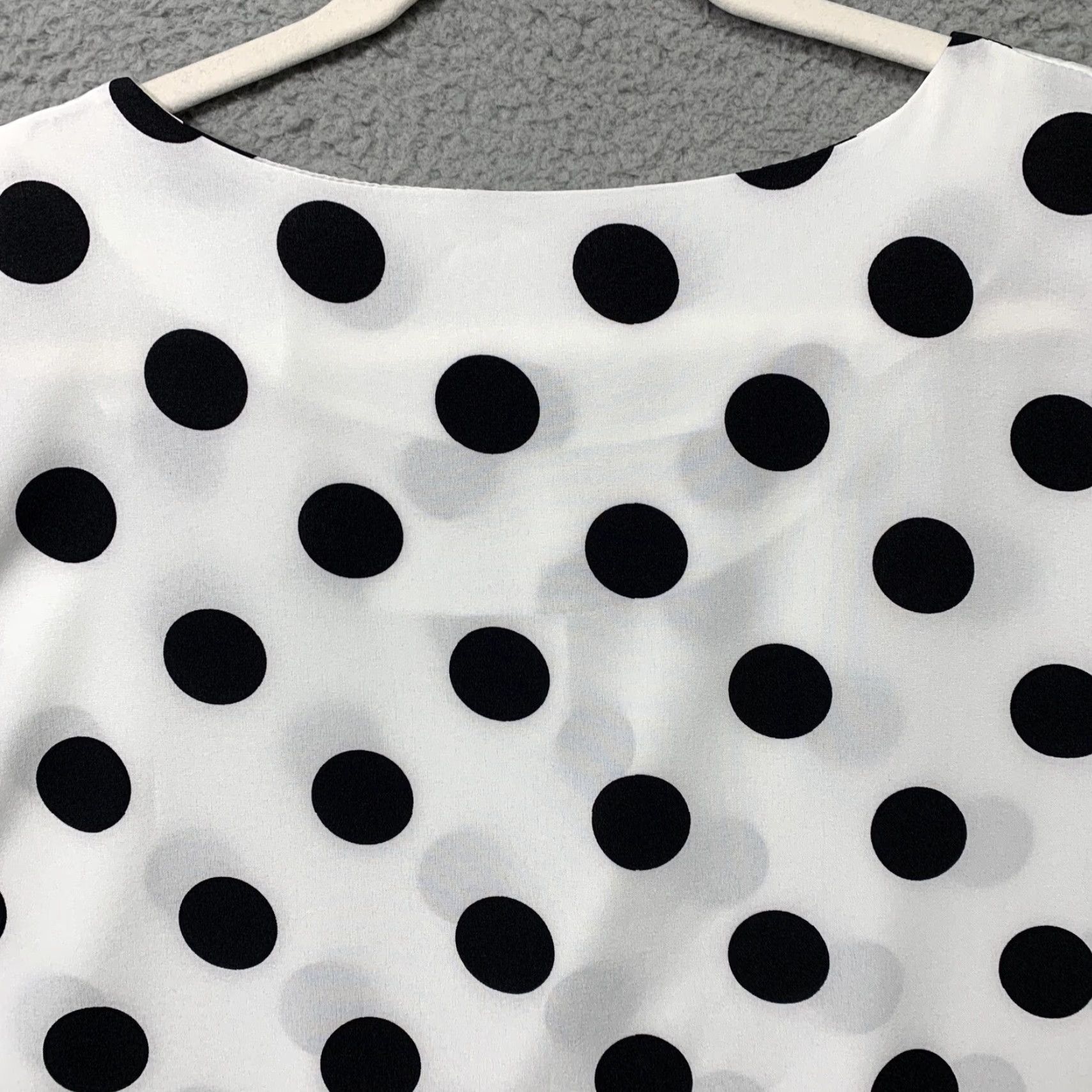 X-LARGE VINTAGE? Women's Unbranded White Blouse Black Polka Dot XL XS? Size XL / US 12-14 / IT 48-50 - 5 Thumbnail