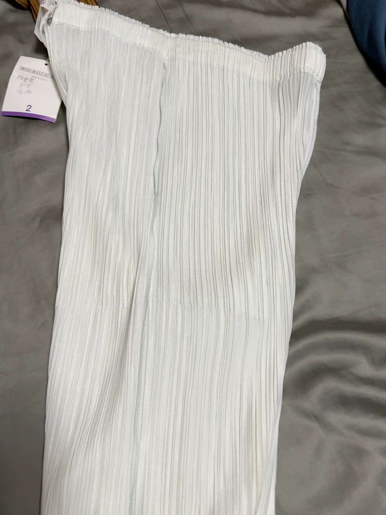 Issey Miyake Issey Miyake White pleated pants Size 25" / US 0 / IT 36 - 5 Thumbnail