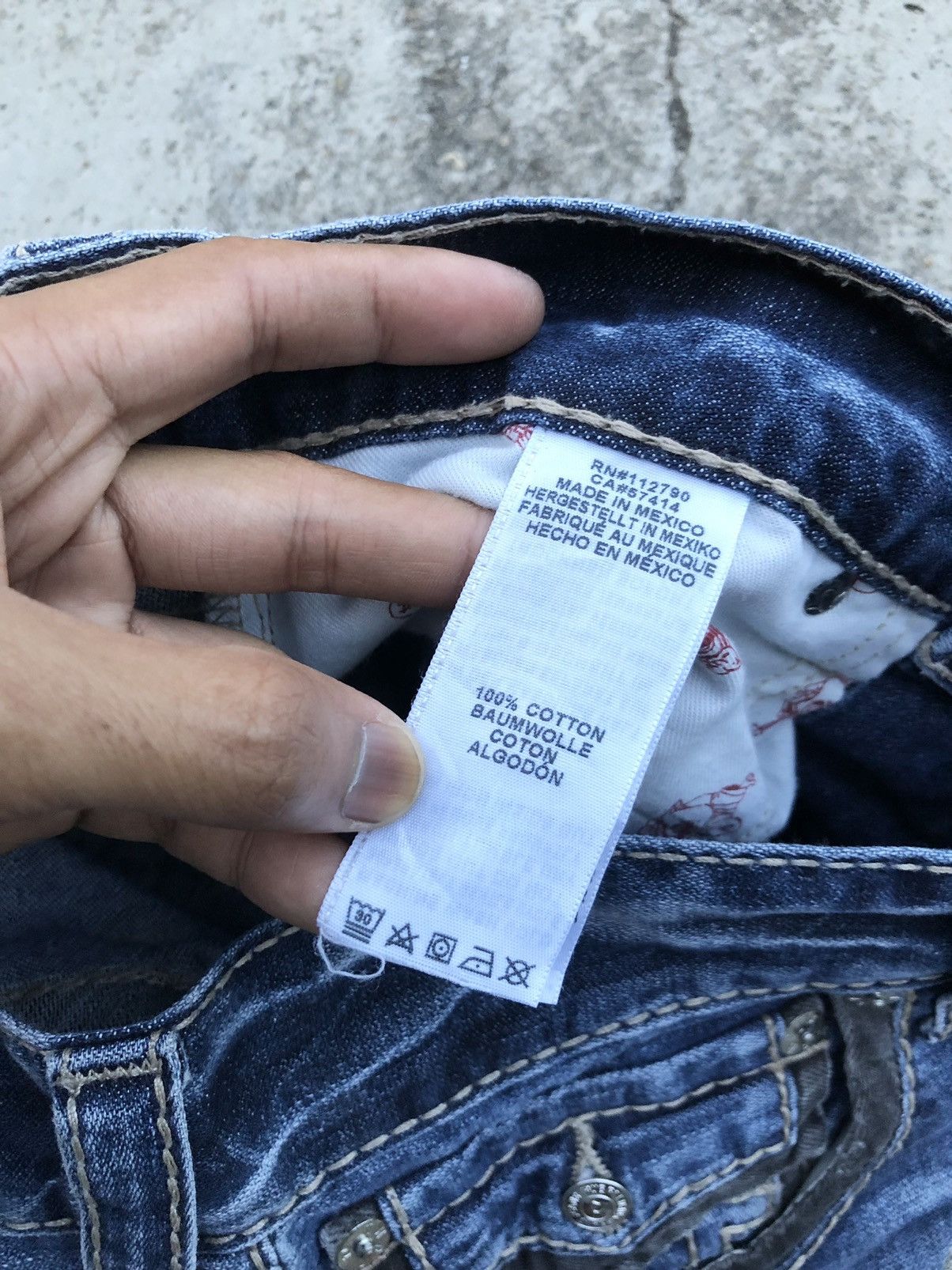 True Religion TRUE RELIGION DISTRESSED DENIM Size US 32 / EU 48 - 4 Thumbnail
